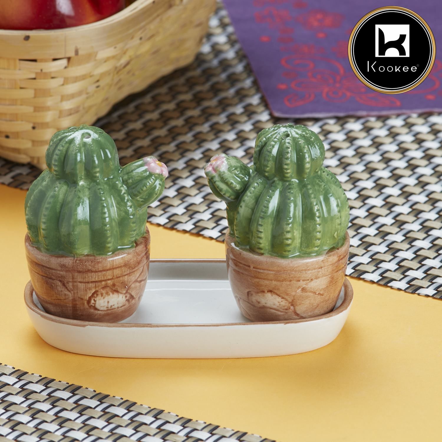 Kookee Ceramic Salt Pepper Container Set with tray (9982)