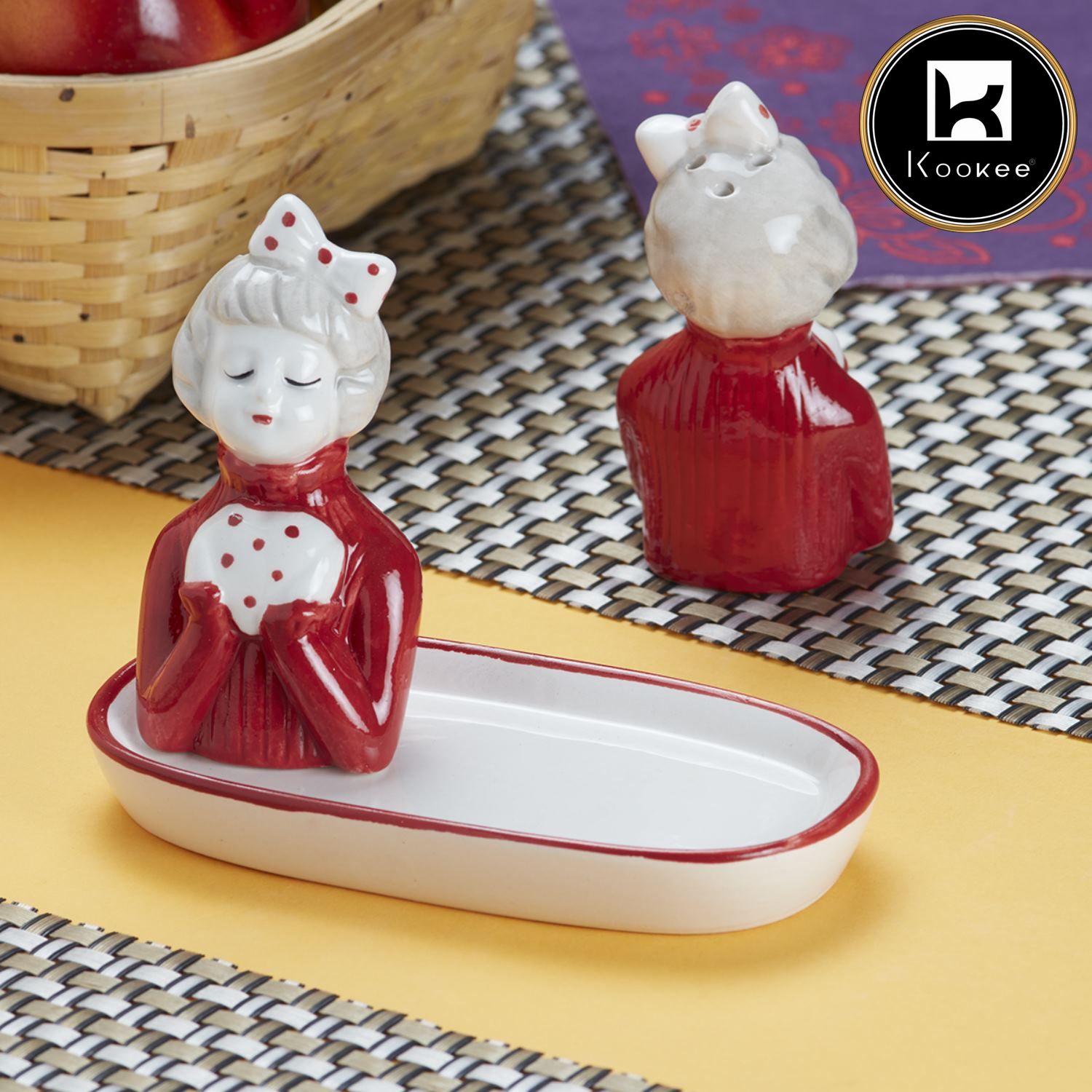 Ceramic Salt Pepper Container Set with tray (9985)