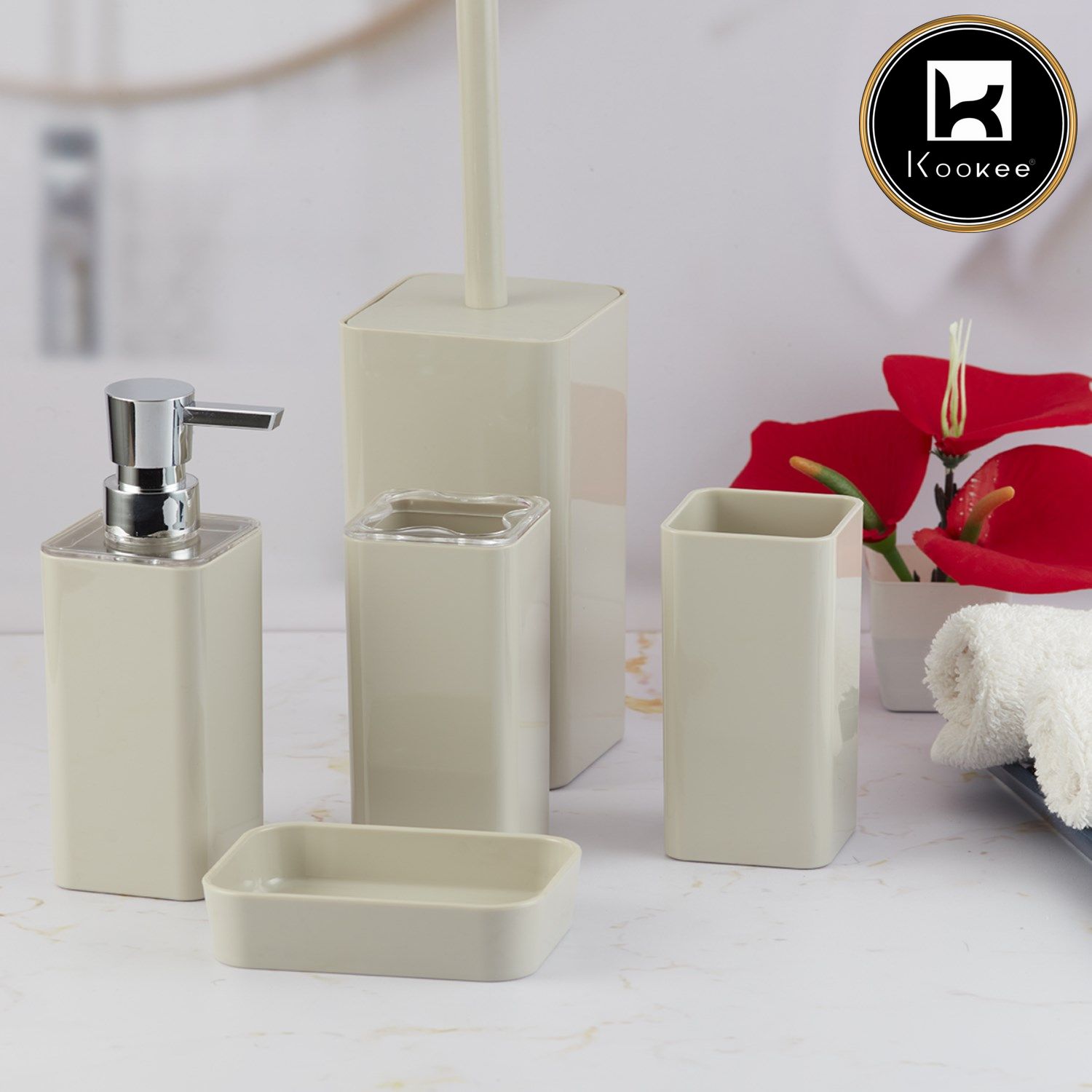 Acrylic Set of 5 Bath Set with Soap Dispenser (10025)