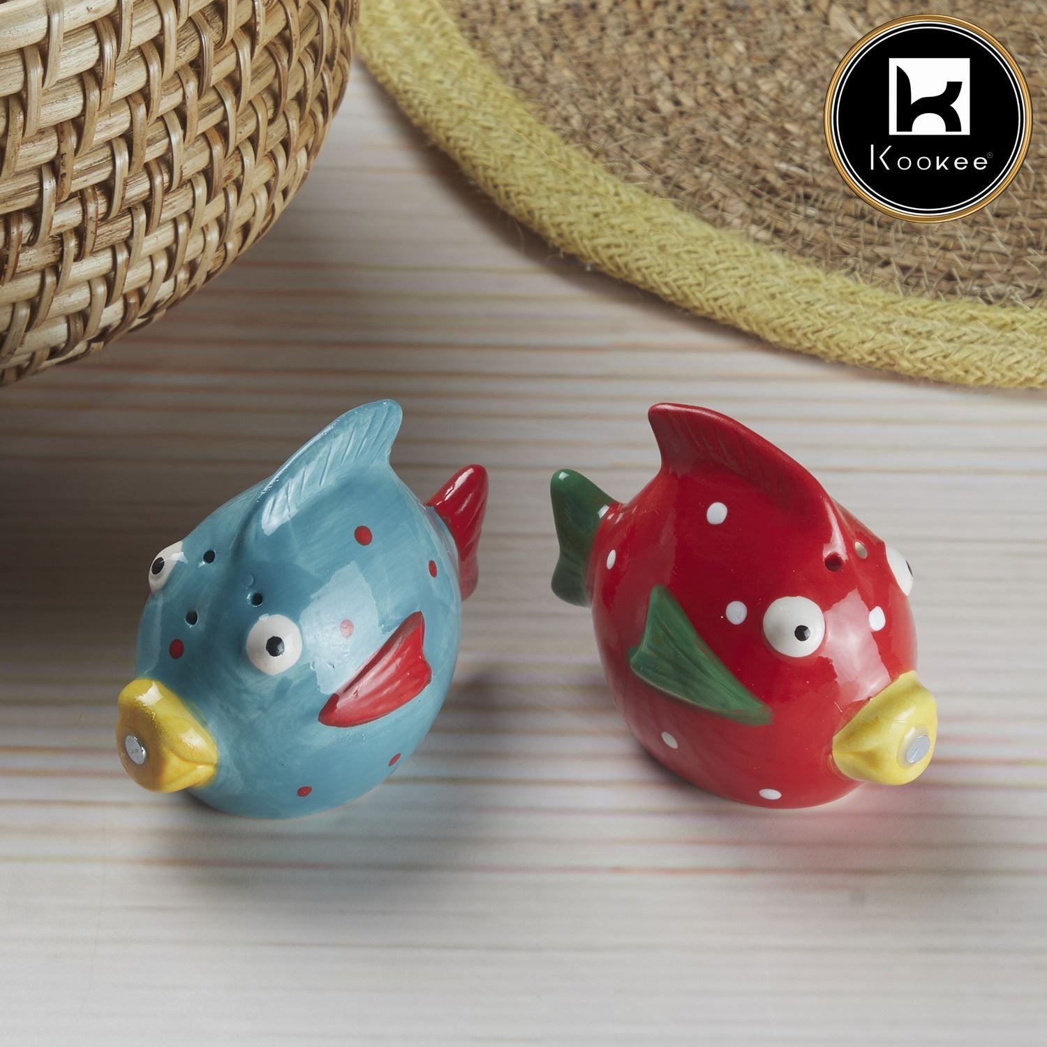 Ceramic Salt and Pepper Set with tray, Fish Design (V-SALT-005-1)