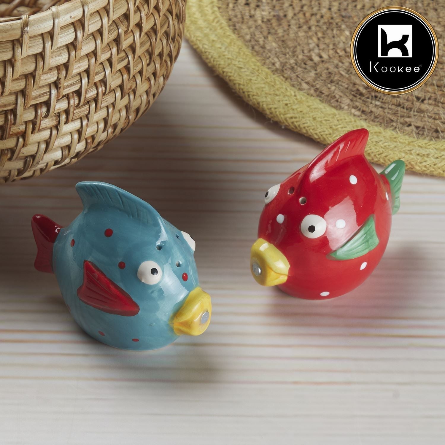 Kookee Ceramic Salt and Pepper Set with tray, Fish Design (10281)