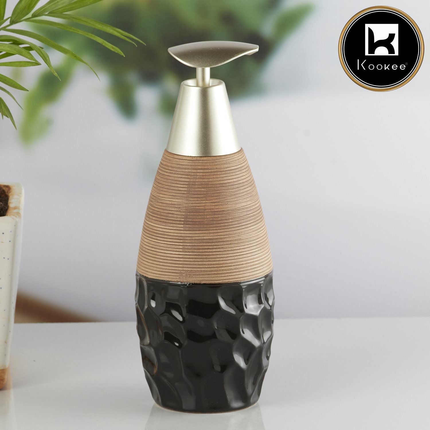 Ceramic Soap Dispenser for handwash for Bathroom, Beige/Black (Set of 1) (10297)