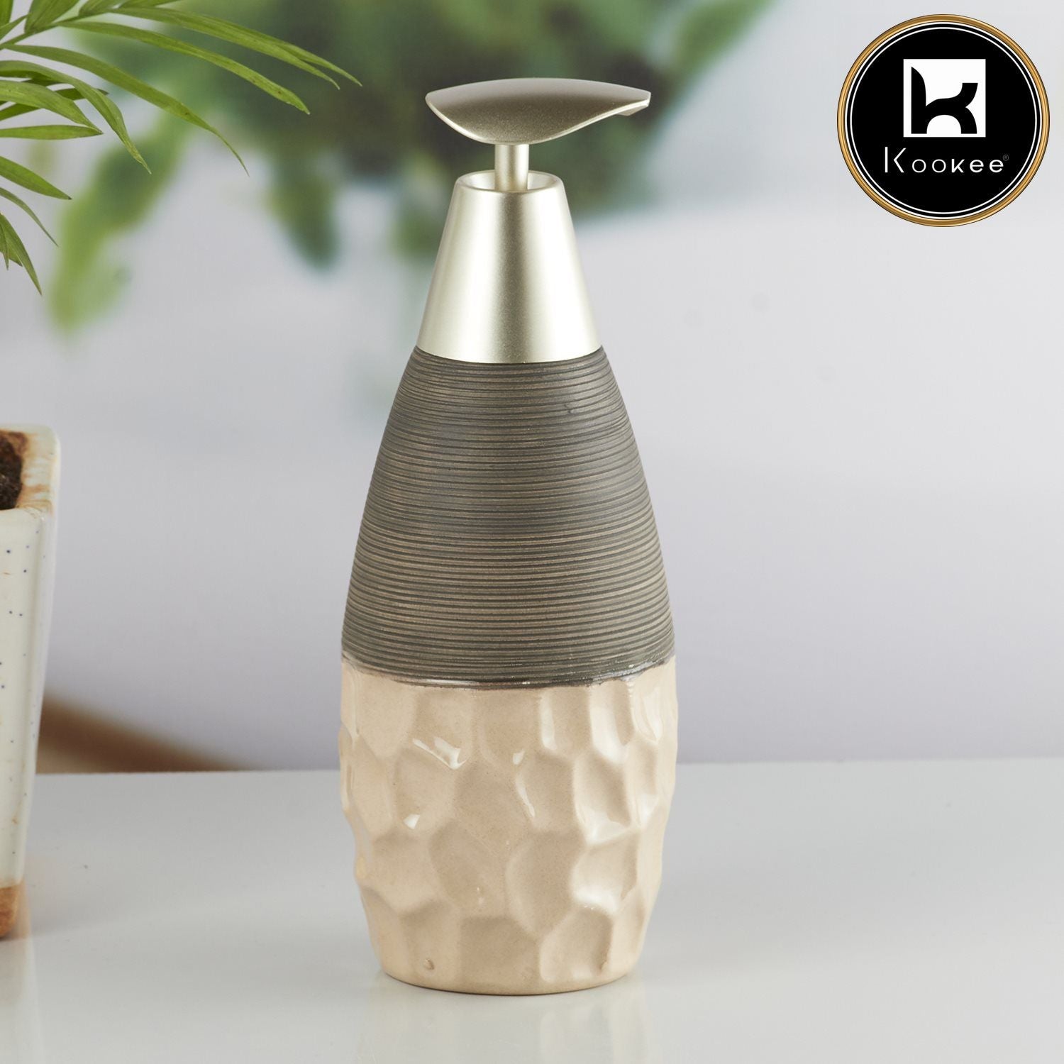 Ceramic Soap Dispenser for handwash for Bathroom, Beige/Grey (Set of 1) (10298)