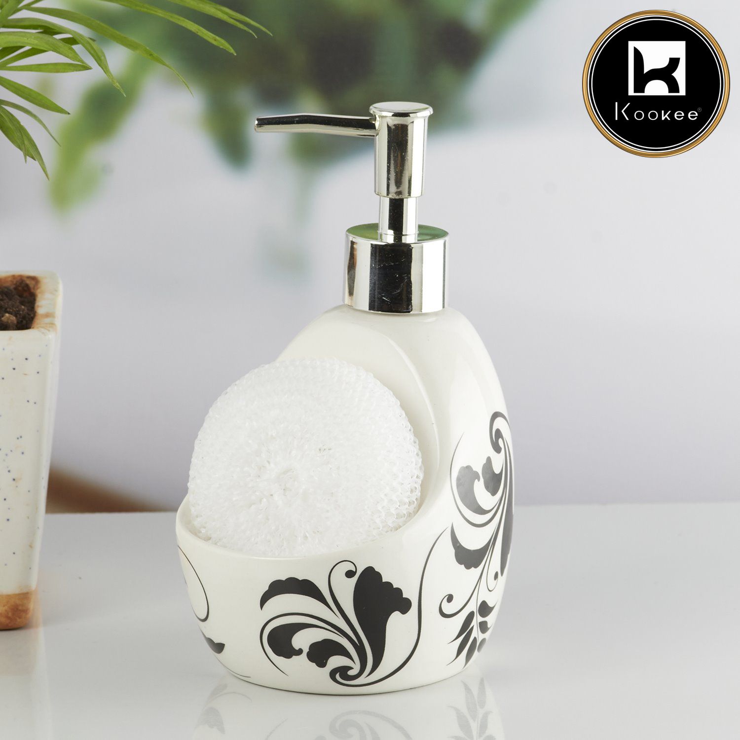 Ceramic Soap Dispenser for handwash for Bathroom, White/Black (Set of 1) (10302)