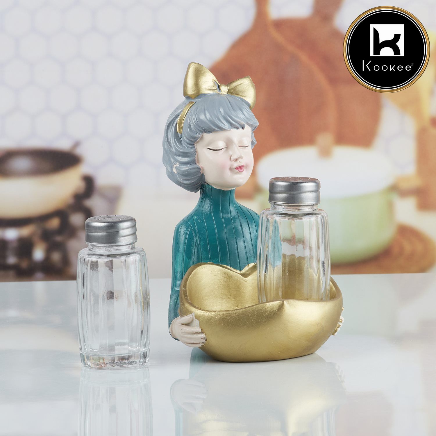 Polyresin Modern Girl Salt and Pepper Shakers Set holder, Set of 2 (10367)