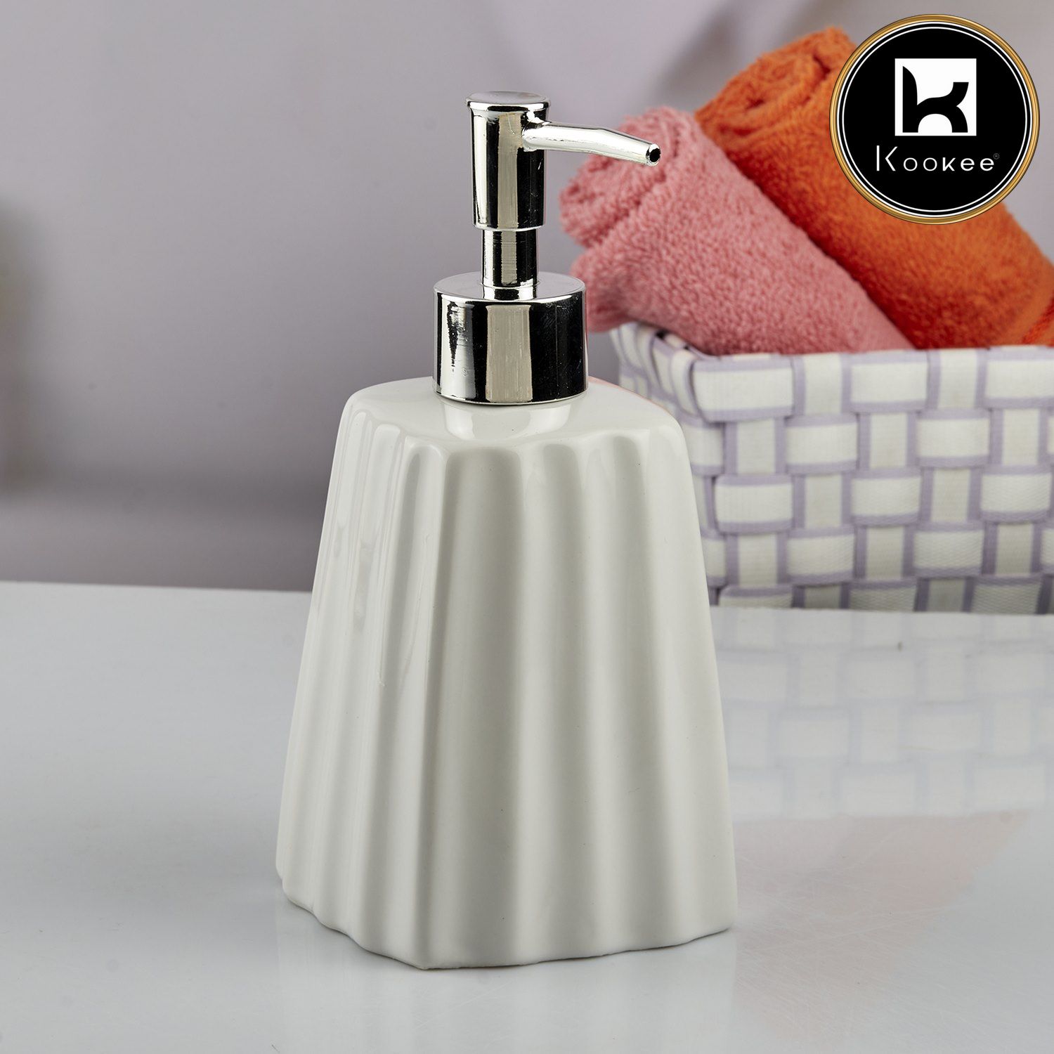 Ceramic Soap Dispenser for handwash for Bathroom, Black/White (Set of 2) (10551)