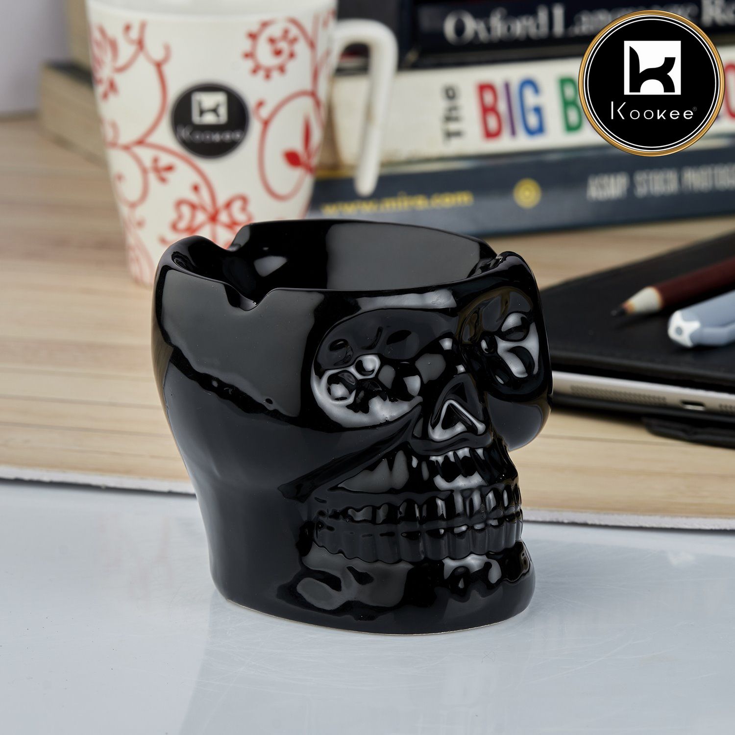 Kookee Ceramic Ashtrays, Black, ART10683