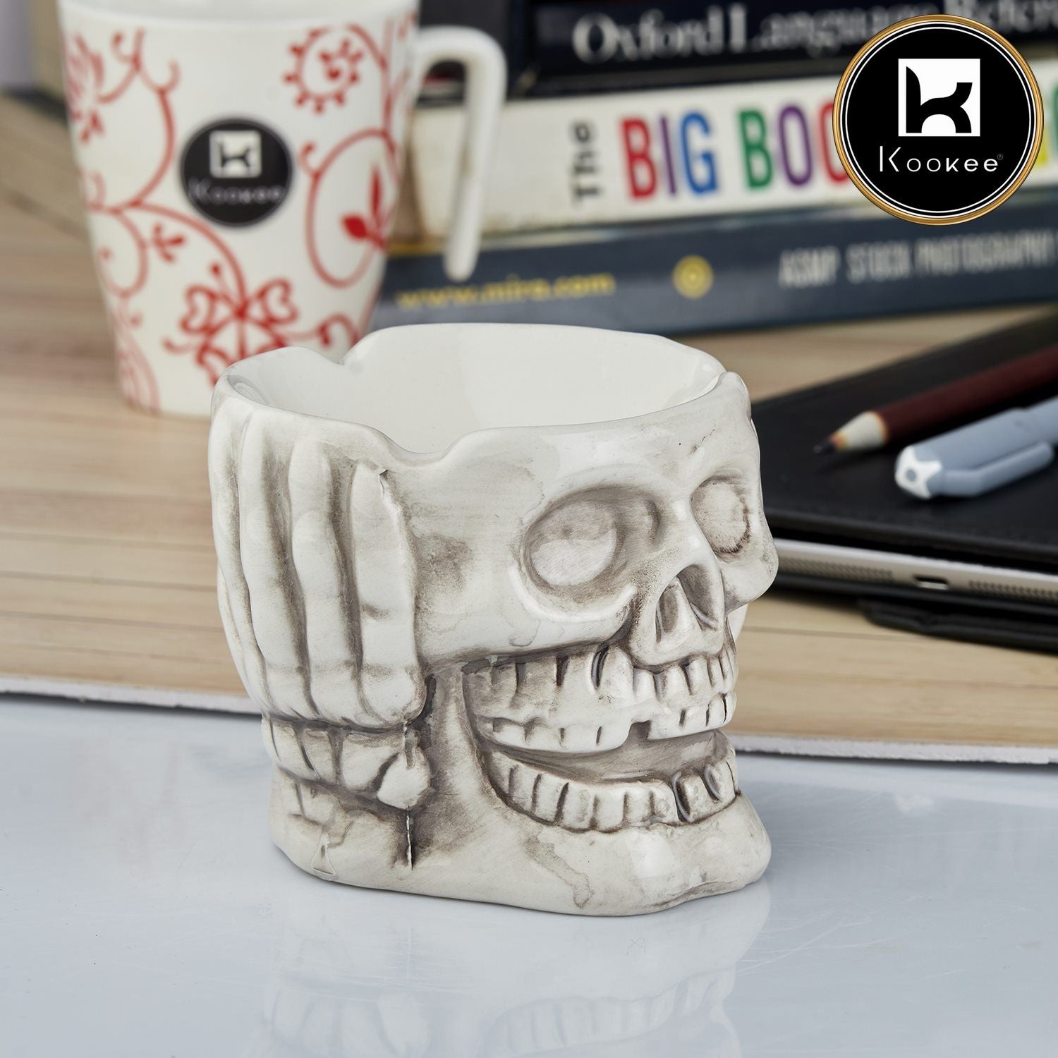 Kookee Ceramic Ashtrays, White, ART10684