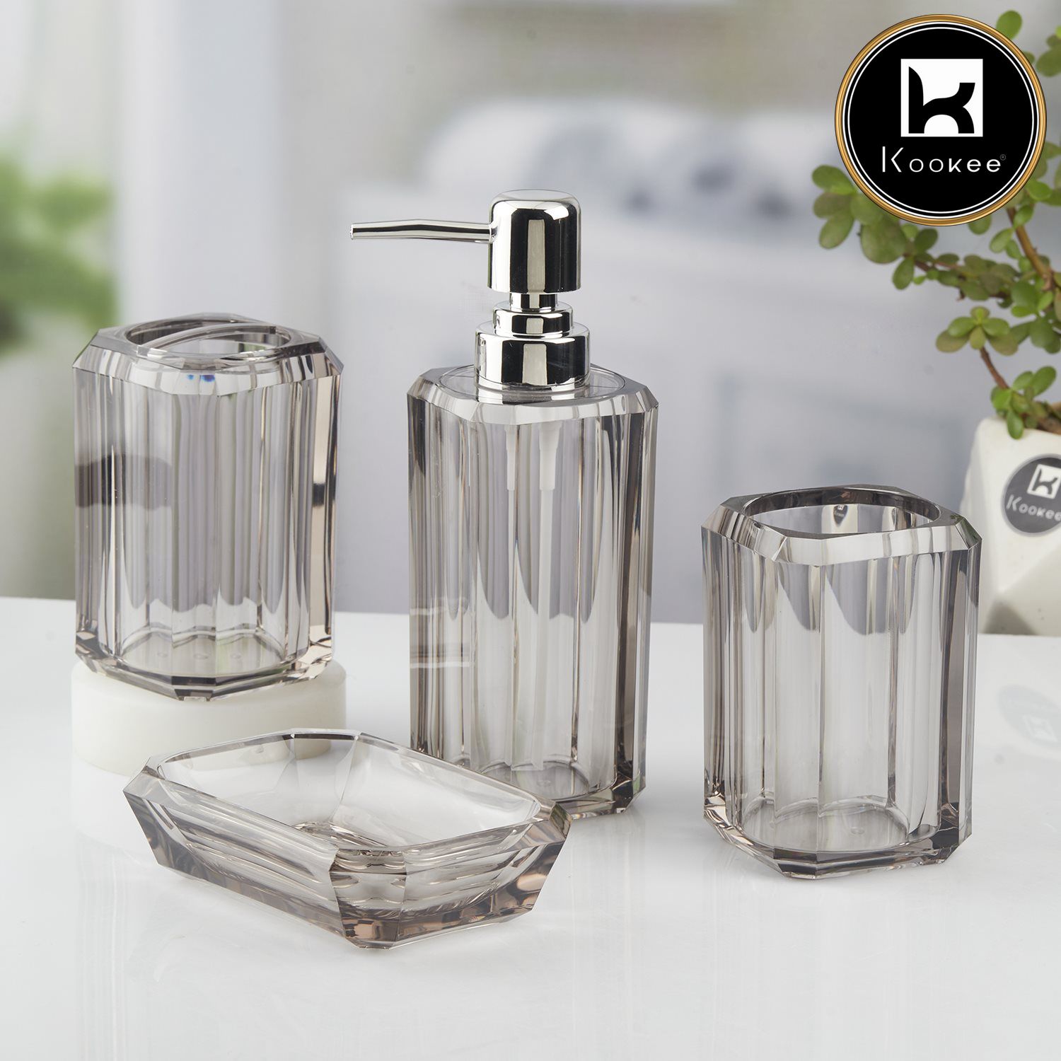 Acrylic Bathroom Set of 4 with Soap Dispenser (10719)