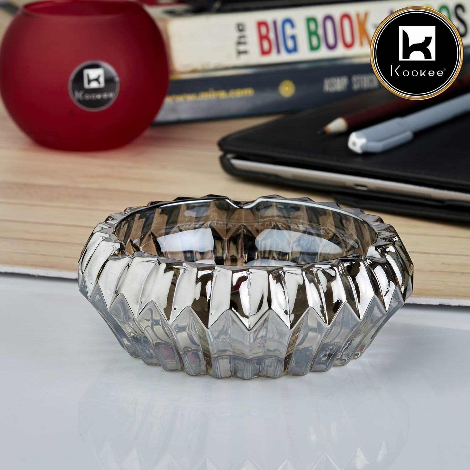 Glass Ashtray for Cigarettes (V-ASH-011-1)