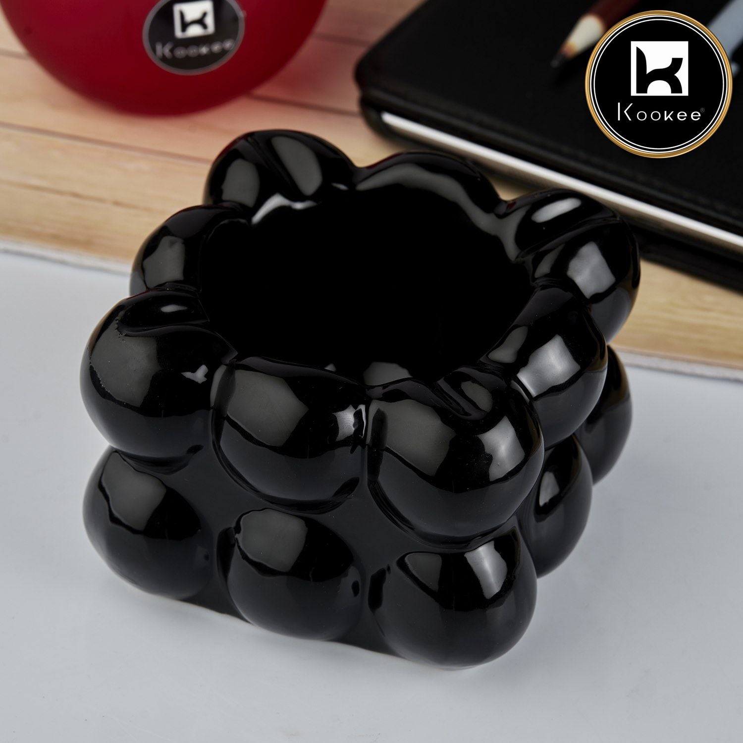 Kookee Ceramic Ashtrays, Black, ART10759