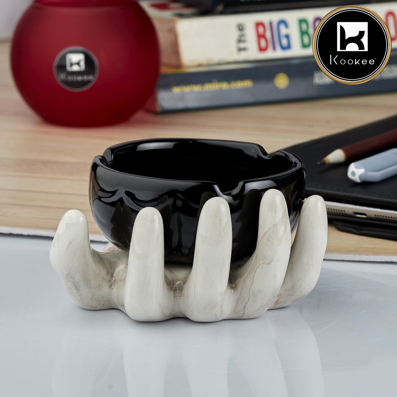 Kookee Ceramic Ashtrays, Black, ART10761