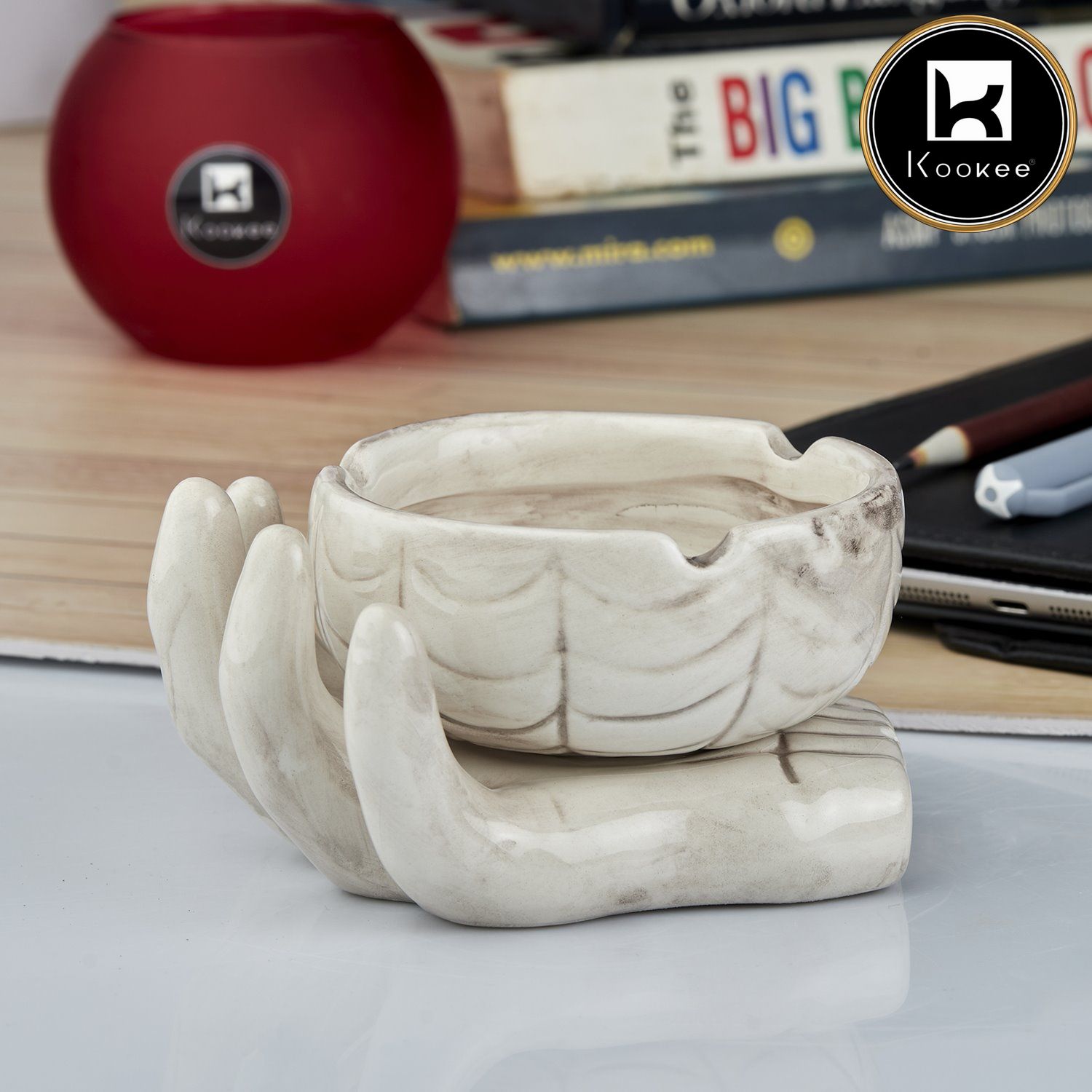 Ceramic Ashtray for Smokers (10762)