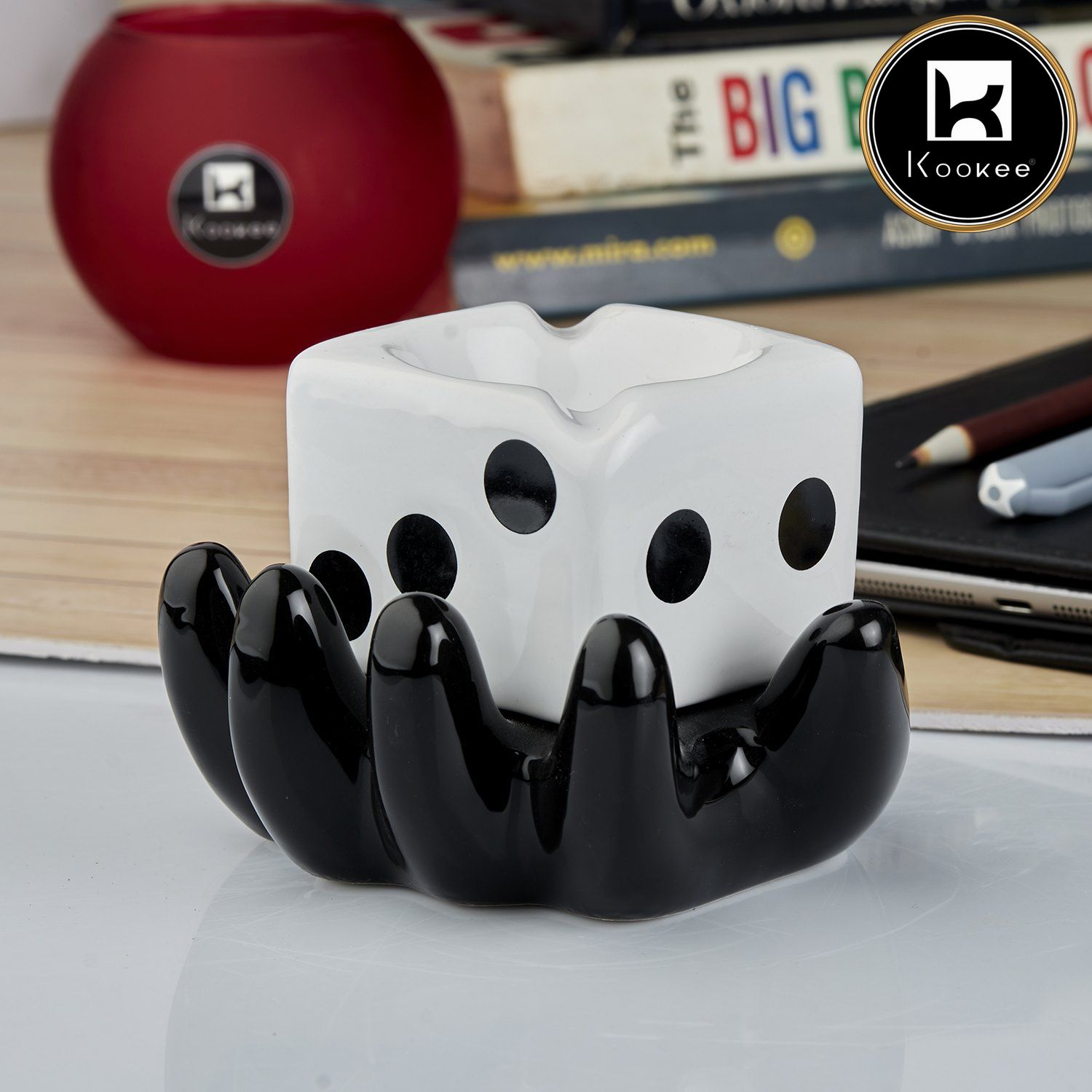 Kookee Ceramic Ashtrays, White, ART10766