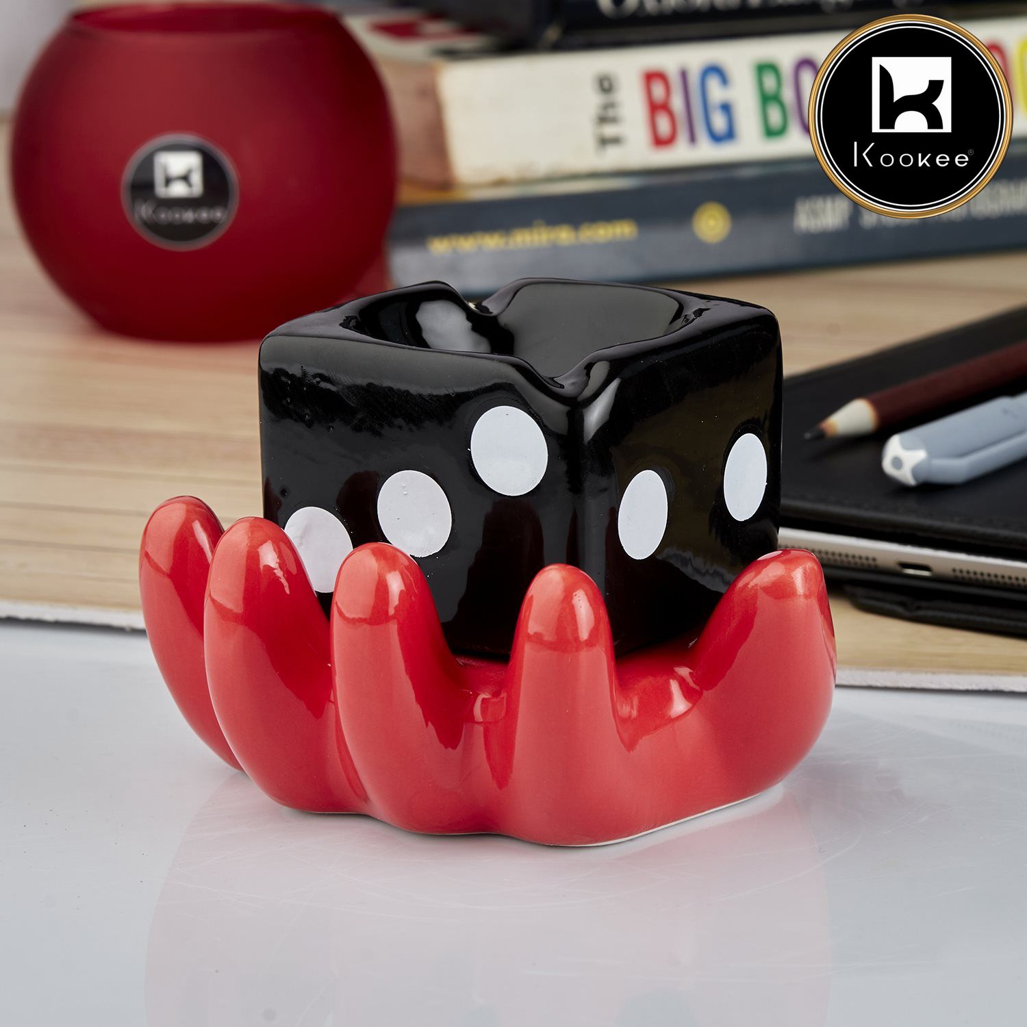 Kookee Groovy Ceramic Ashtray - Unique and Colorful Smoking Accessory with Retro Vibes - Funky Decor for Smokers and Collectors, Red/Black