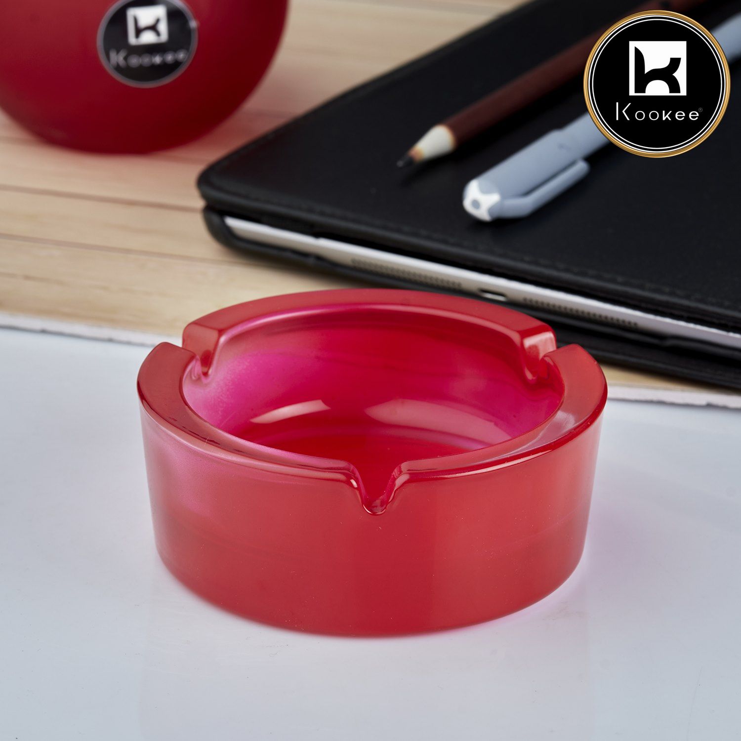 Kookee Glass Ashtrays, Red, ART10786