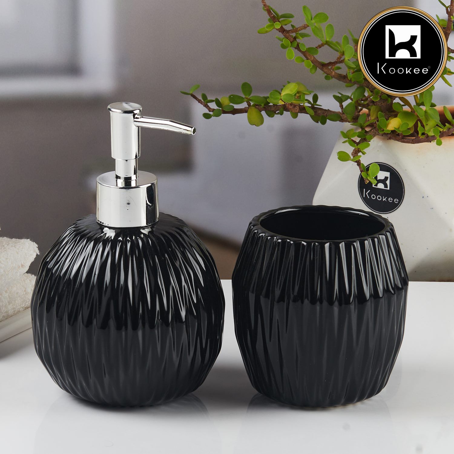 Kookee Ceramic Bathroom Sets, Black, ART11106