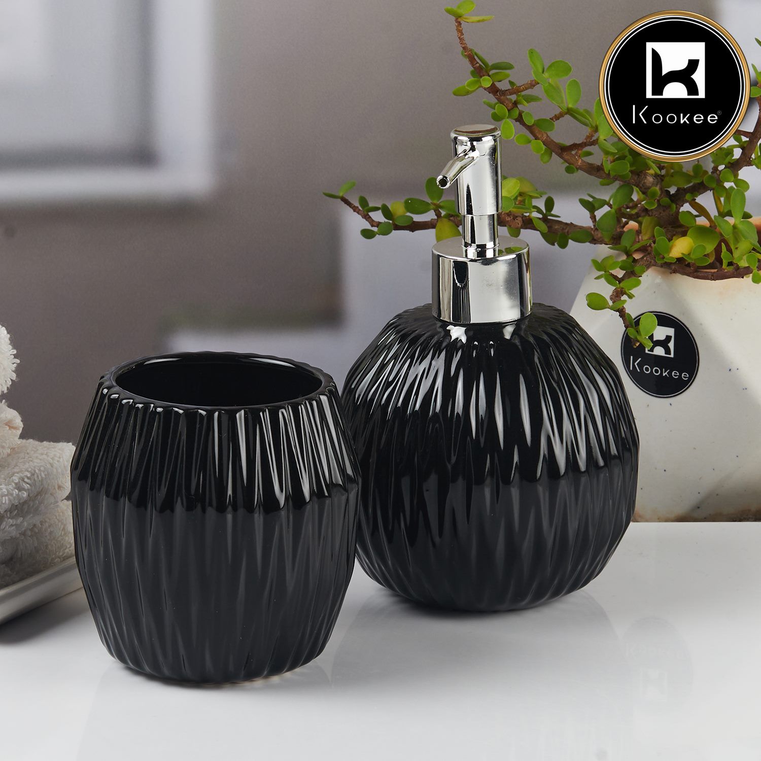 Kookee Ceramic Bathroom Sets, Black, ART11106