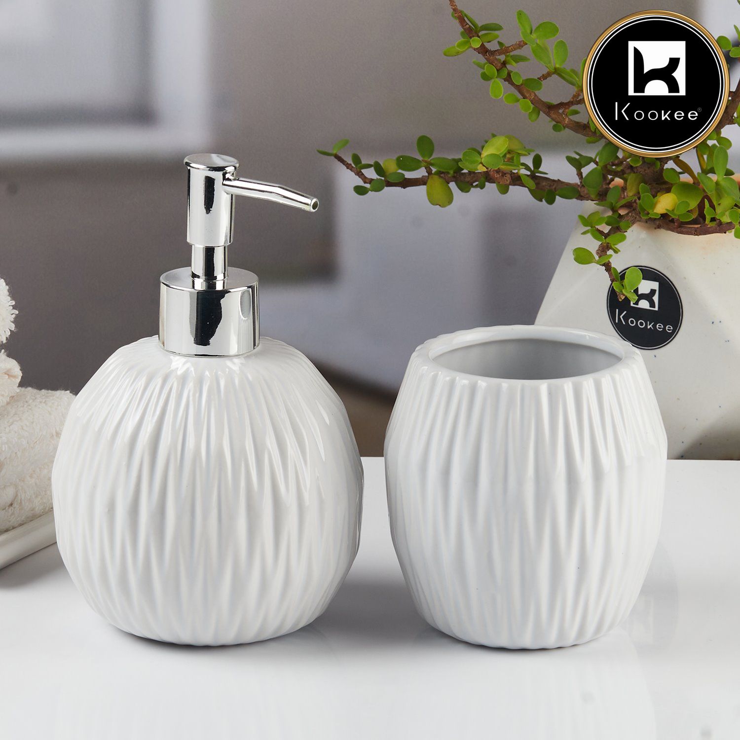 Ceramic Bathroom Accessories Set of 2 with Soap Dispenser (11108)