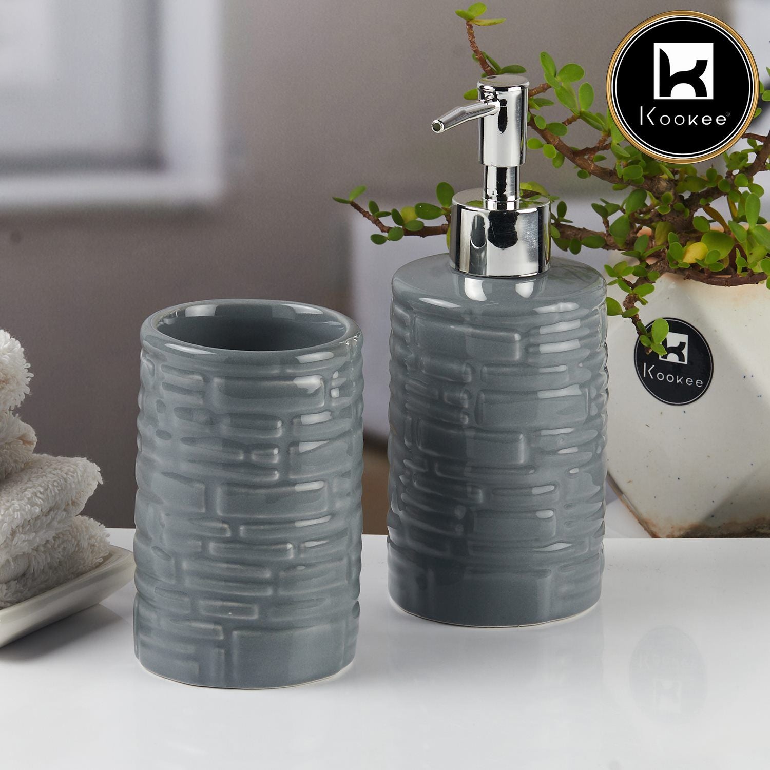 Ceramic Bathroom Accessories Set of 2 with Soap Dispenser (11116)