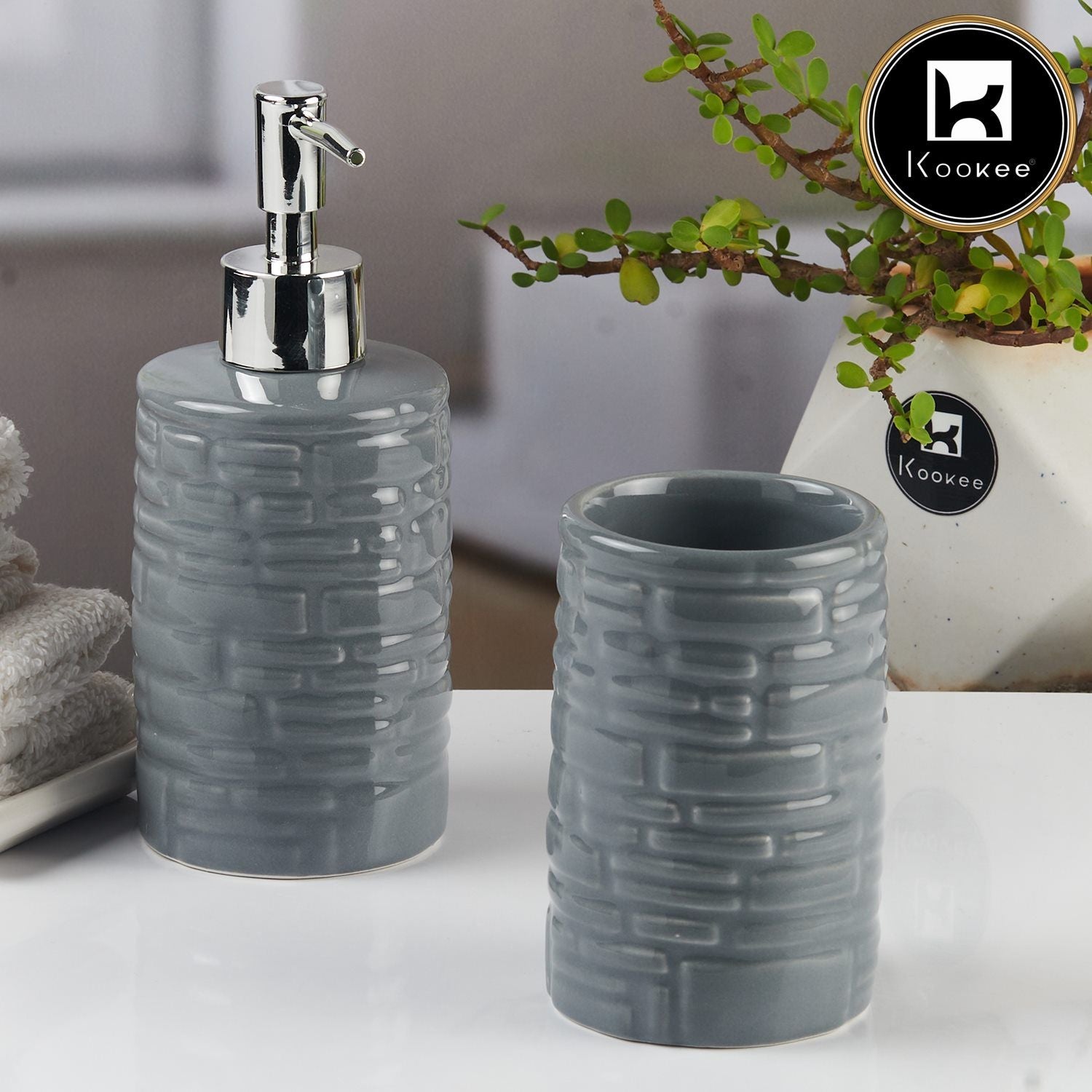 Ceramic Bathroom Accessories Set of 2 with Soap Dispenser (11116)