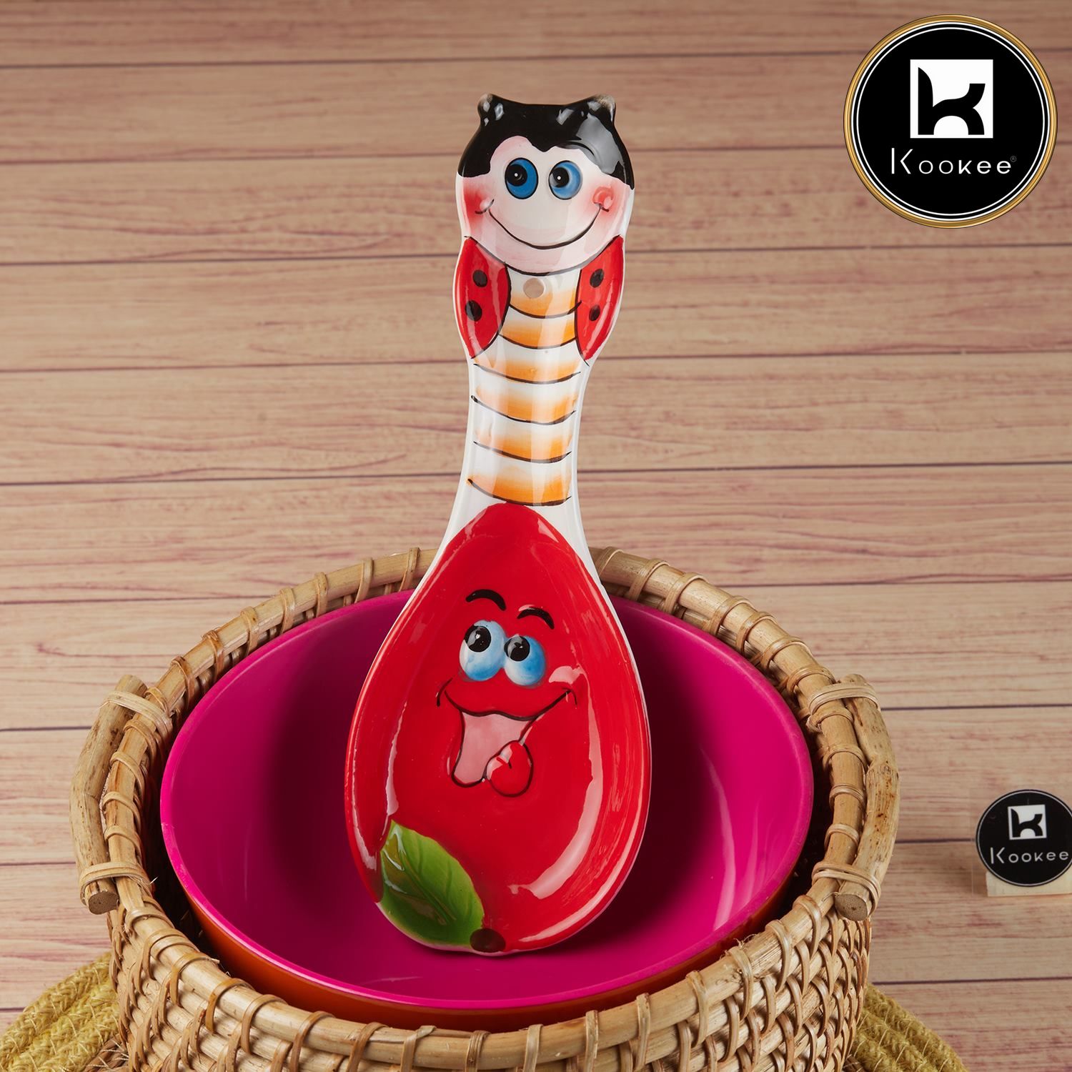 Ceramic Serving Spoon with Cartoon Design, Set of 1 (11176)