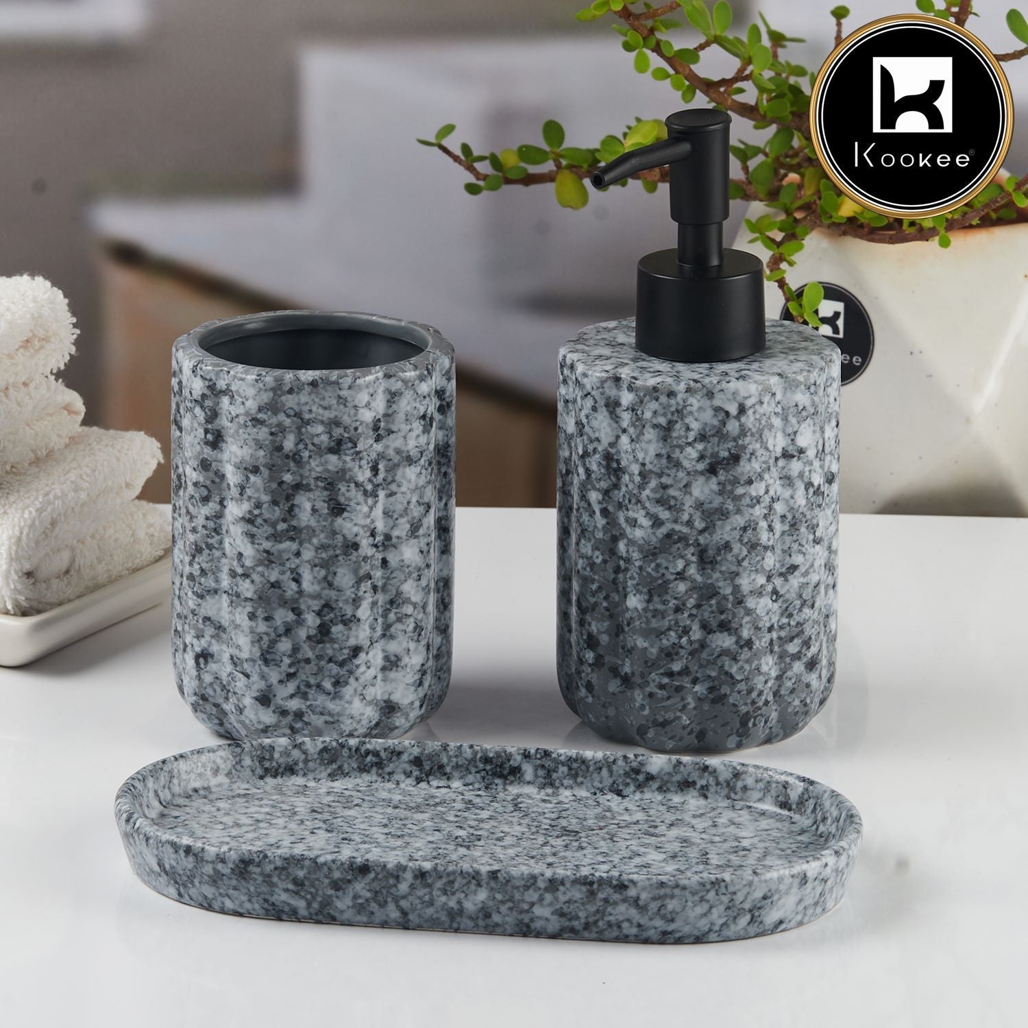 Ceramic Bathroom Accessories Set of 3 with Soap Dispenser (V-CBS-053-1)