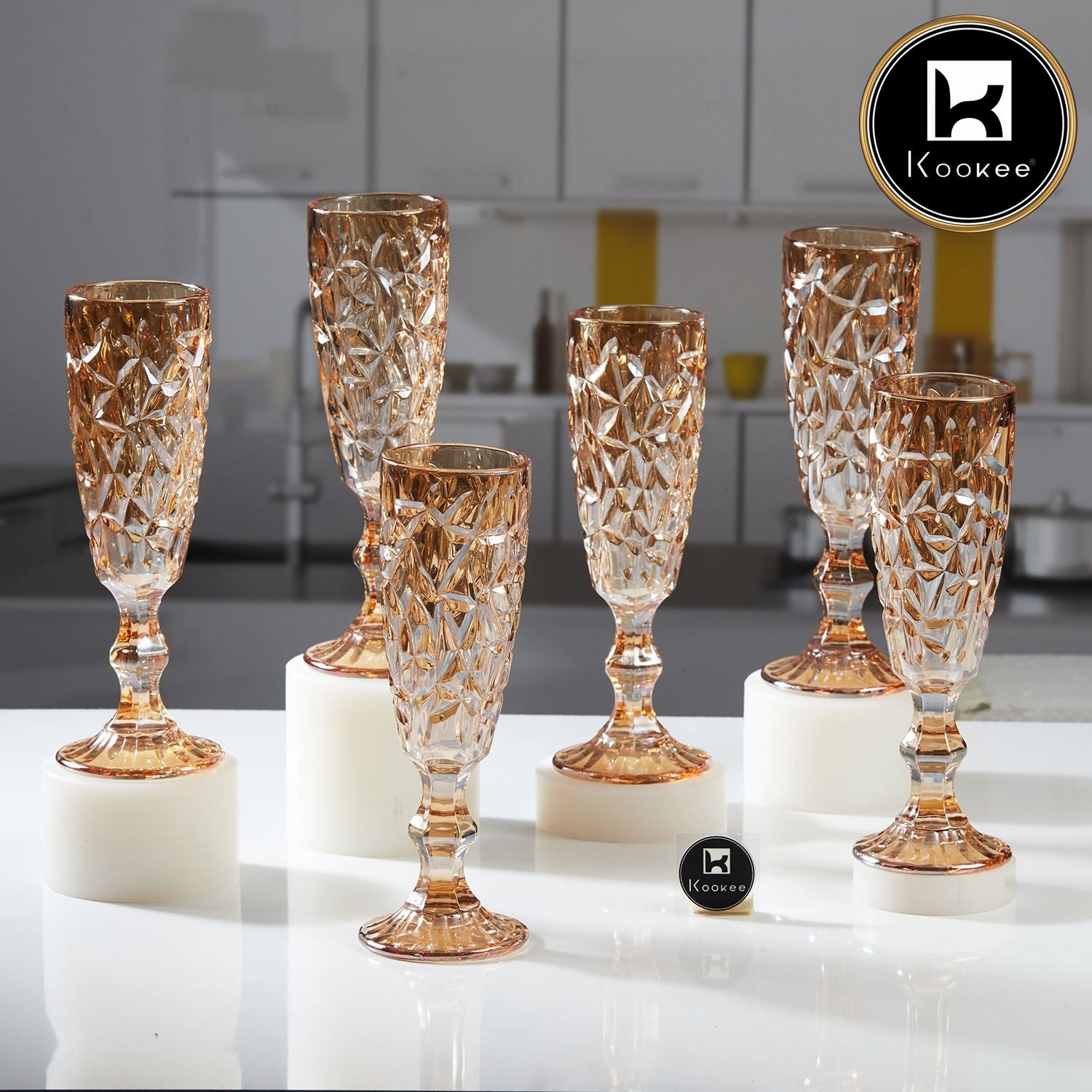 Kookee Wine Glasses, Gold, ART11779