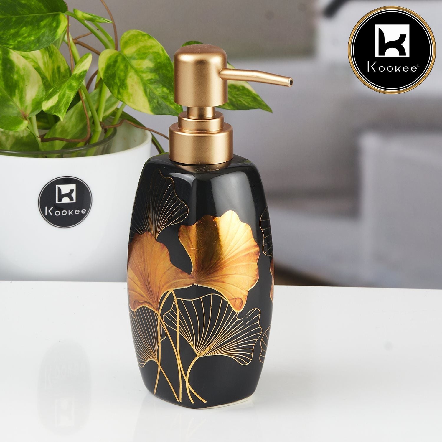 Ceramic Soap Dispenser for handwash for Bathroom, Black/Gold, (Set of 1) (11342)