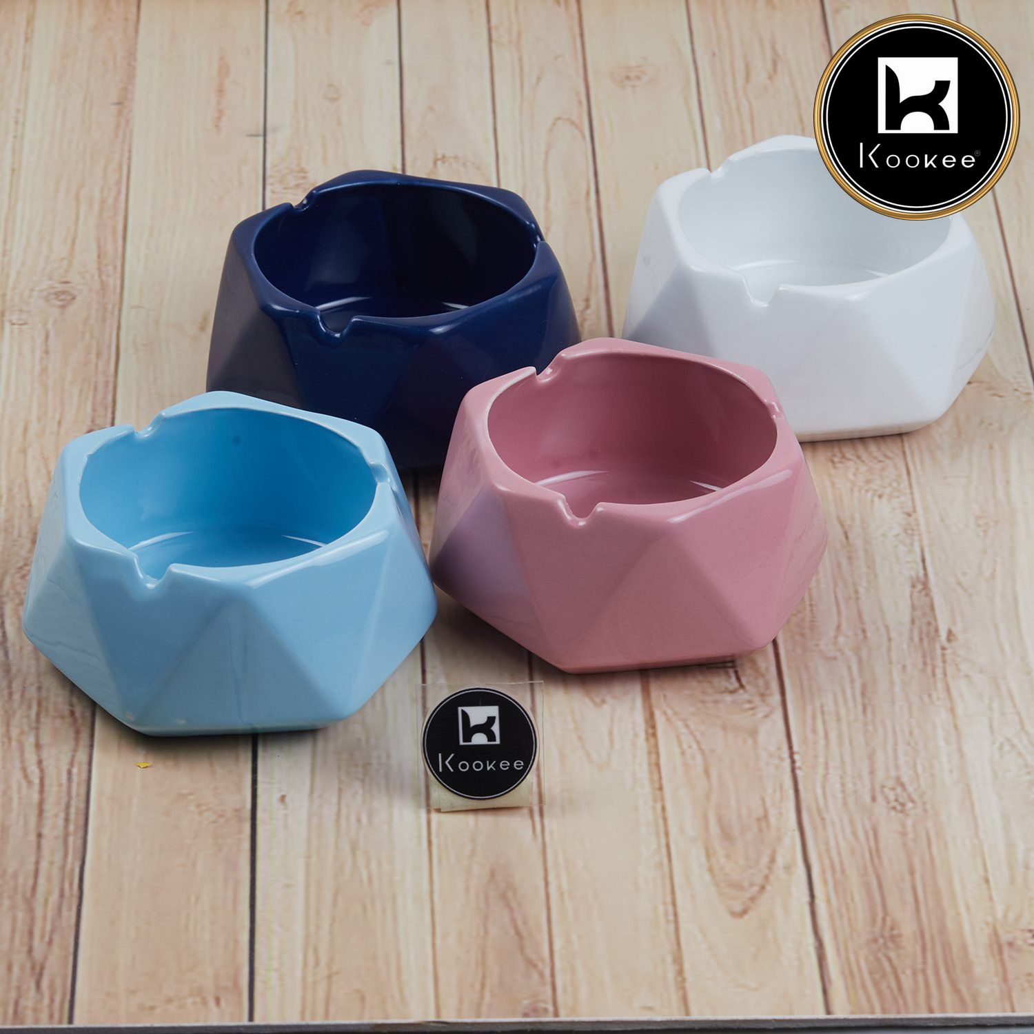 Groovy Ceramic Ashtray for Home & Office, Blue (V-ASH-002-2)