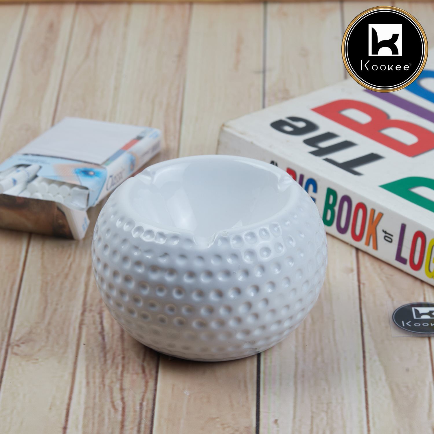 Kookee Groovy Ceramic Ashtray for Home & Office, White (11373)