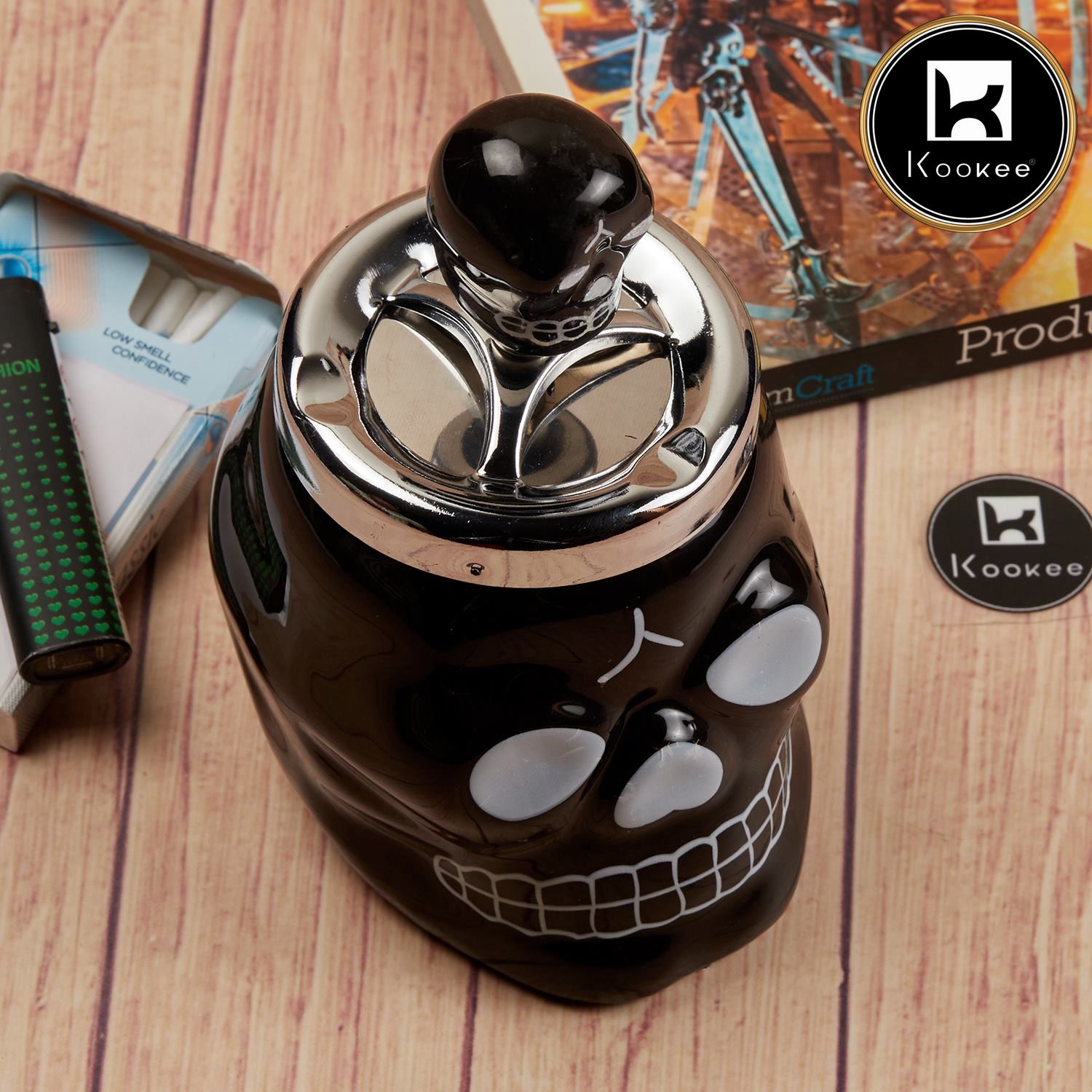 Kookee Push Down Ashtrays, Black, ART11520