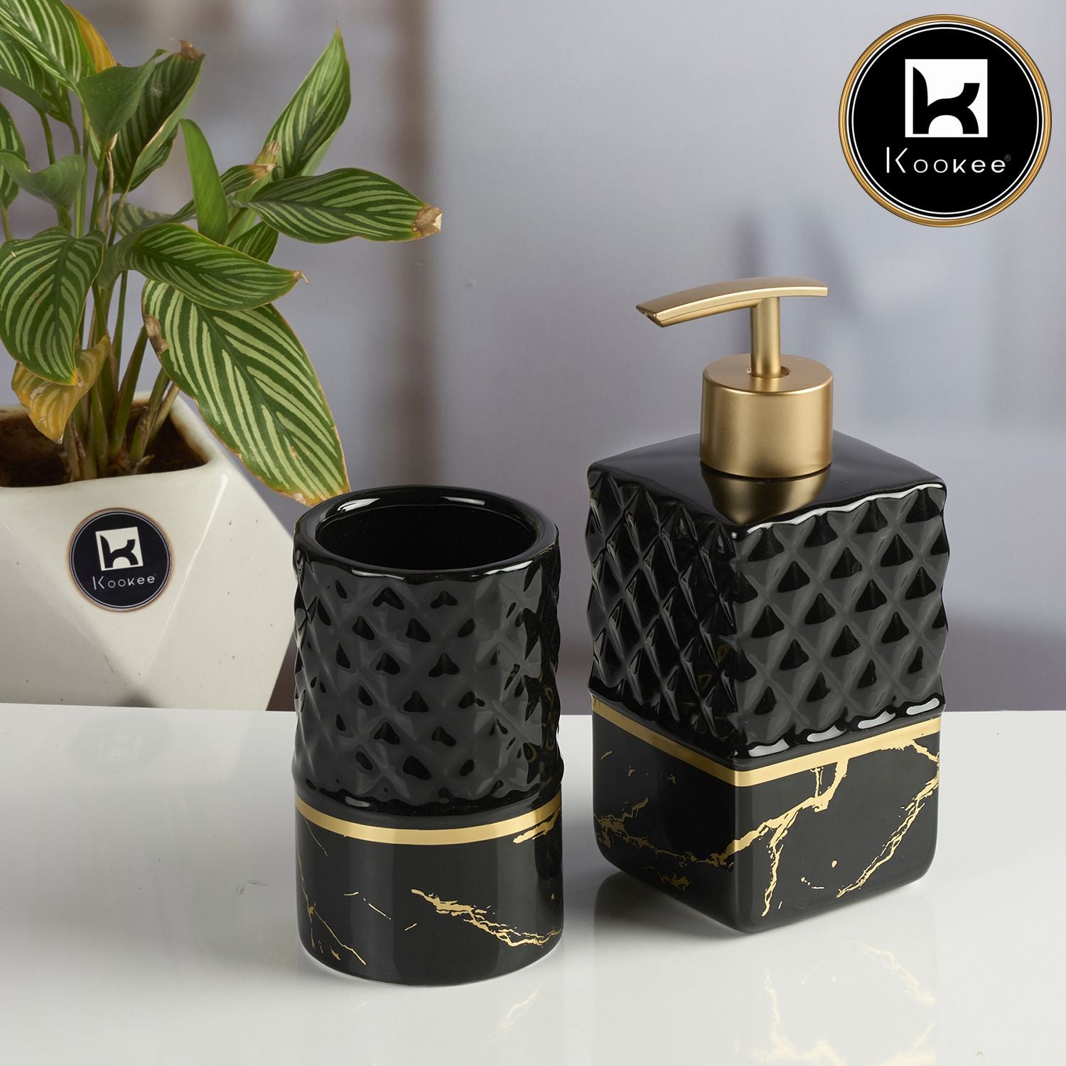 Kookee Ceramic Bathroom Sets, Black, ART11579