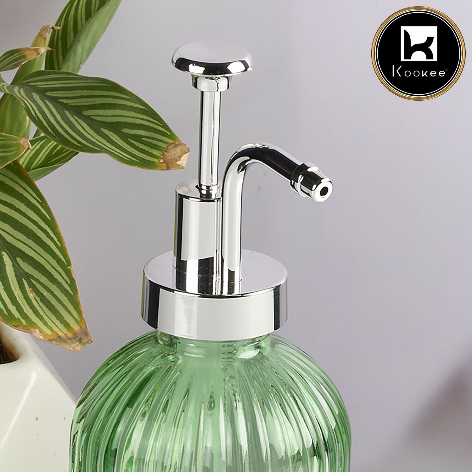 Glass Soap Dispenser for handwash, Green (Set of 1) (11584)