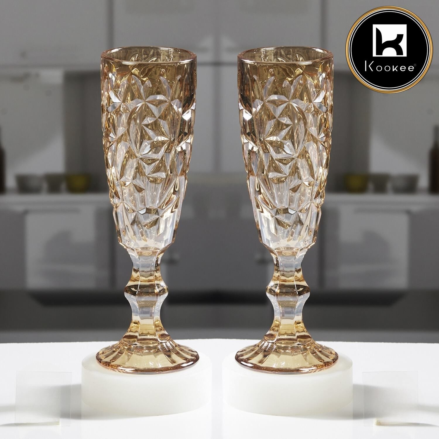 Kookee Wine Glasses, Gold, ART11685