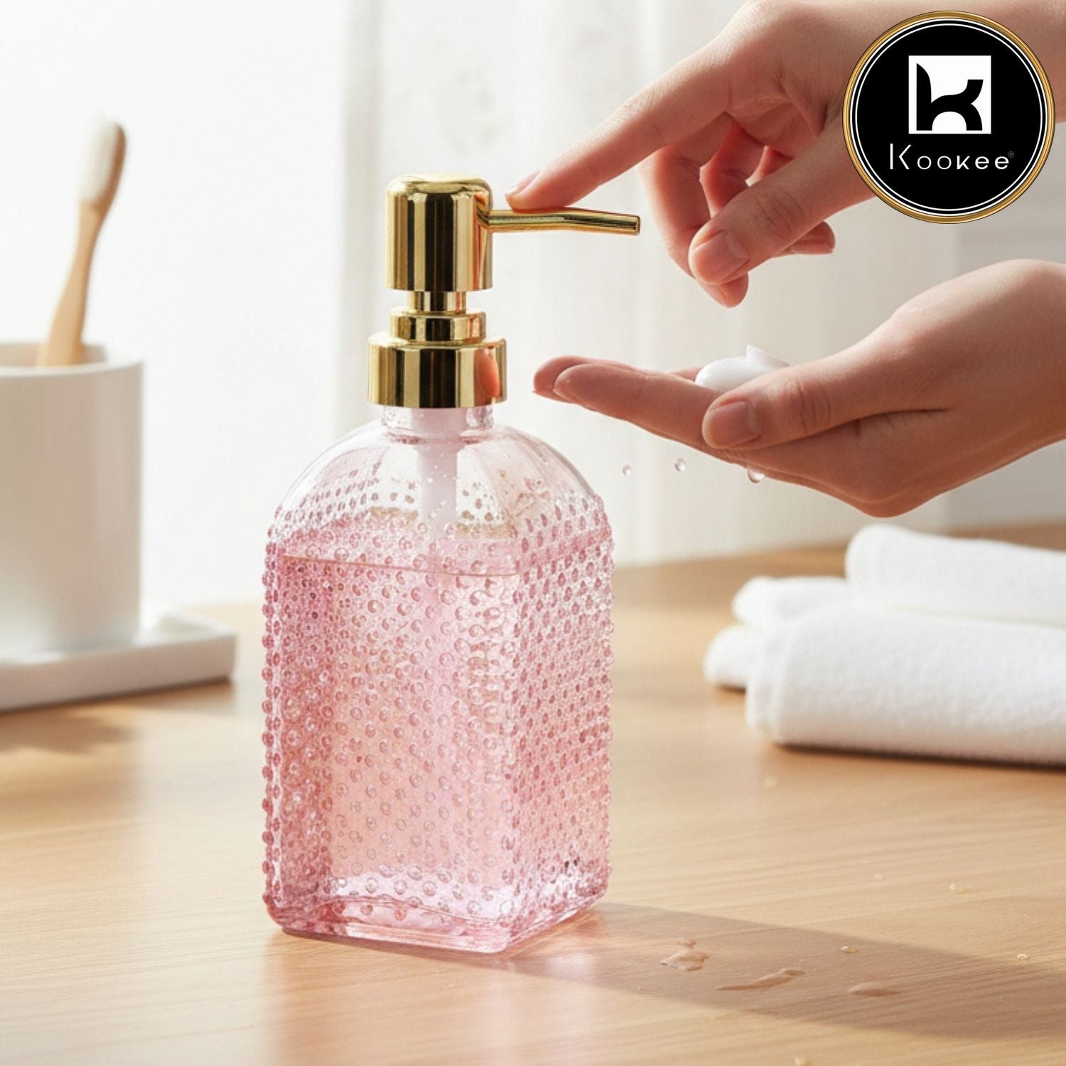 Kookee Glass Soap Dispensers, Pink, ART11905