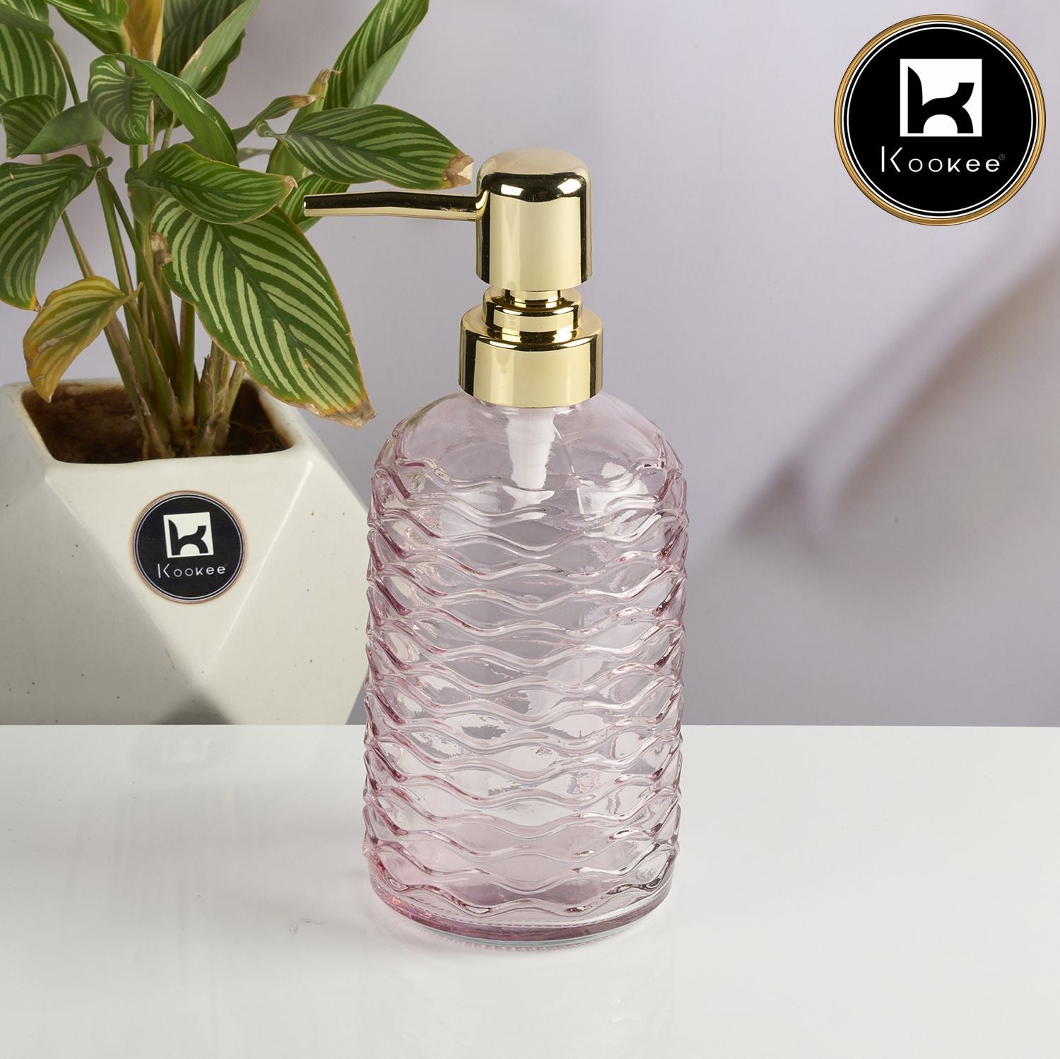 Kookee Glass Soap Dispenser for handwash, Pink (Set of 1) (11911)