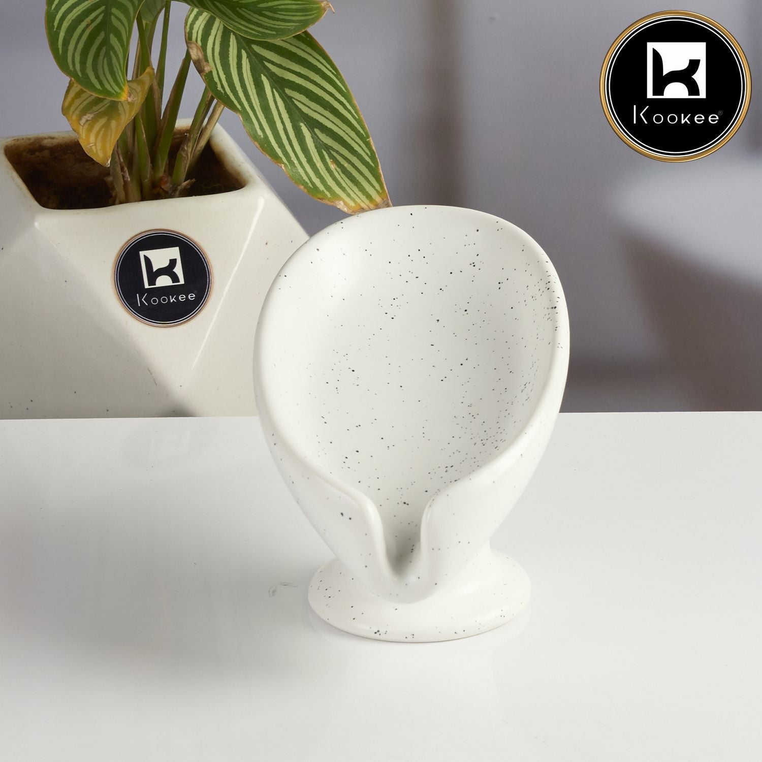 Ceramic Soap Holder Dish, Set of 1, White (Set of 1) (12090)