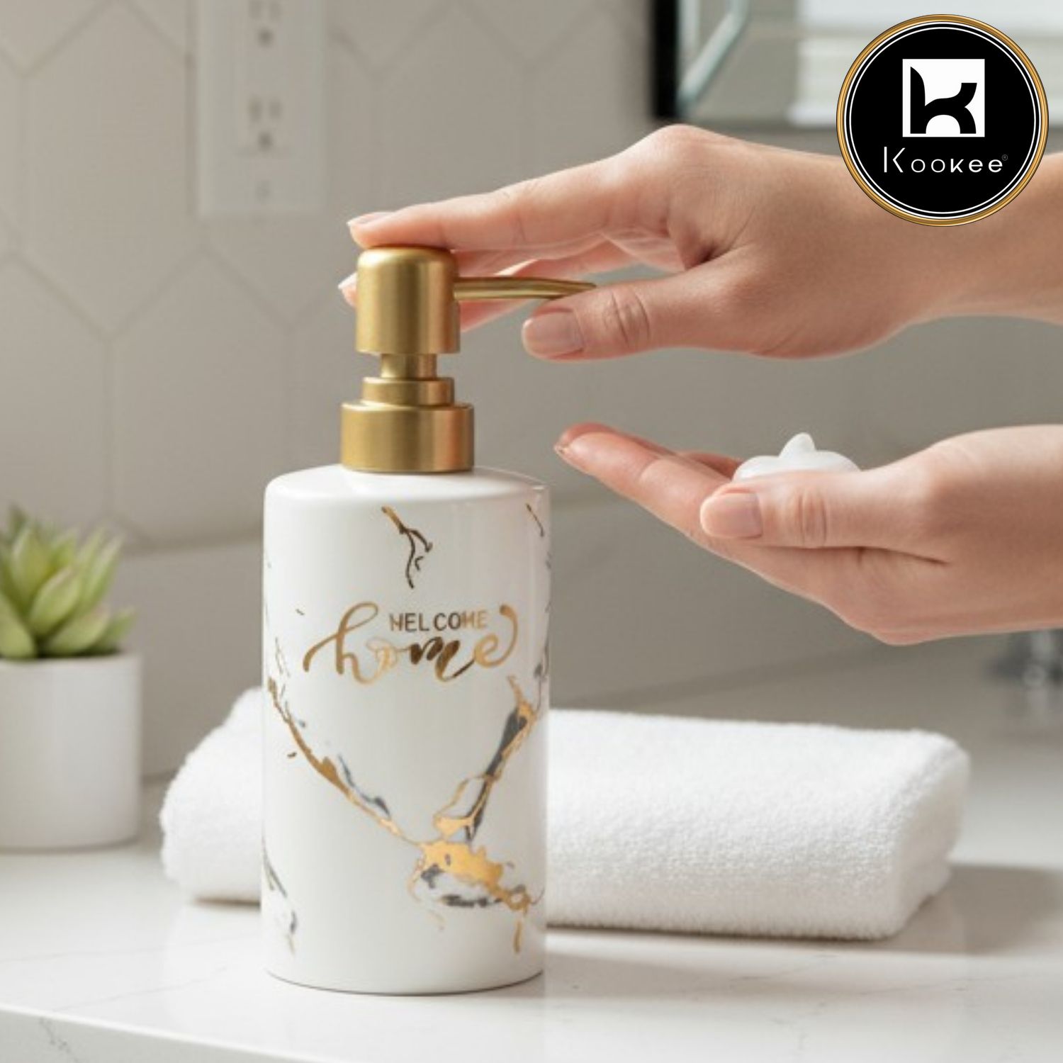 Ceramic Soap Dispenser for handwash for Bathroom, White, (Set of 1) (12234)