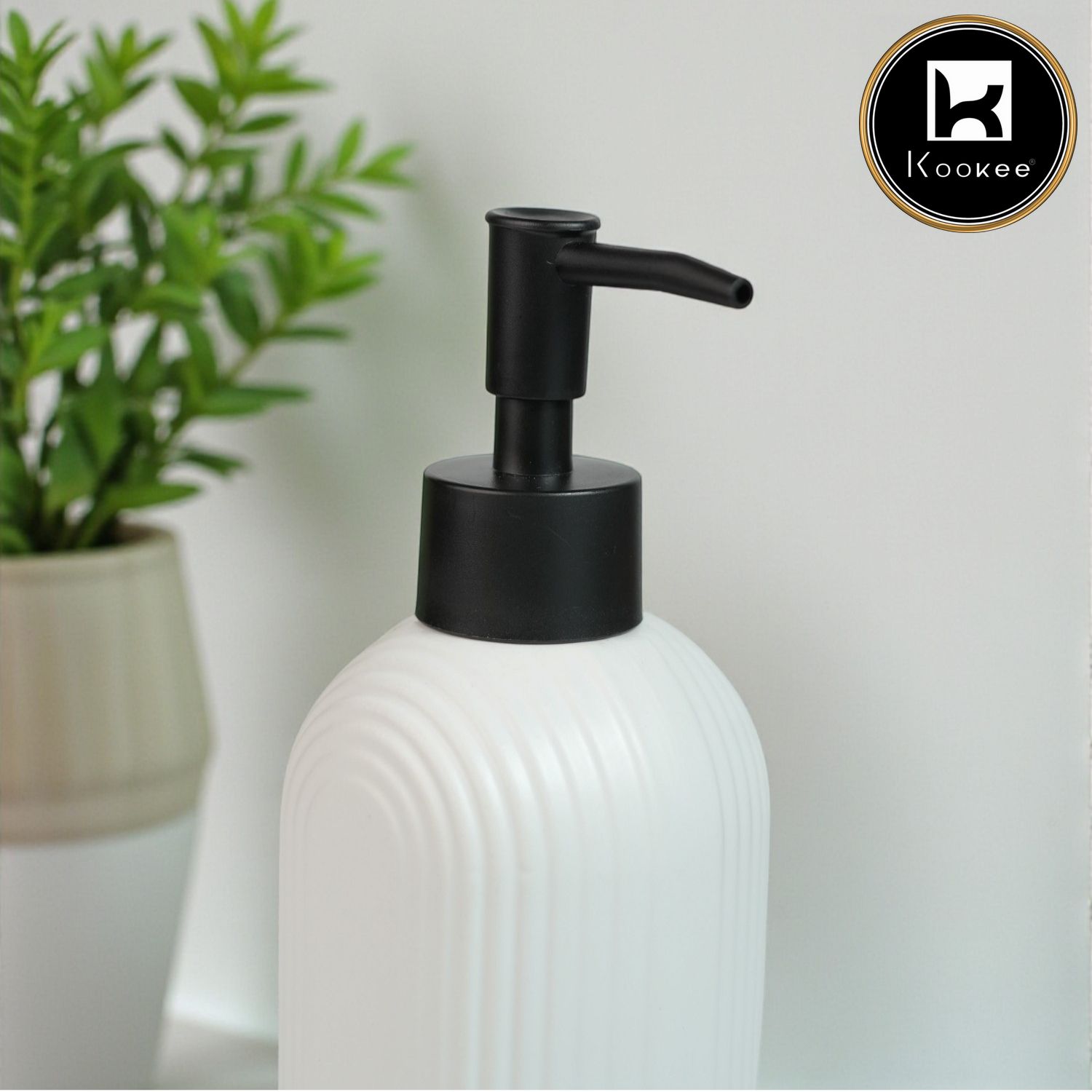 Ceramic Soap Dispenser for handwash for Bathroom, White, (Set of 1) (12241)