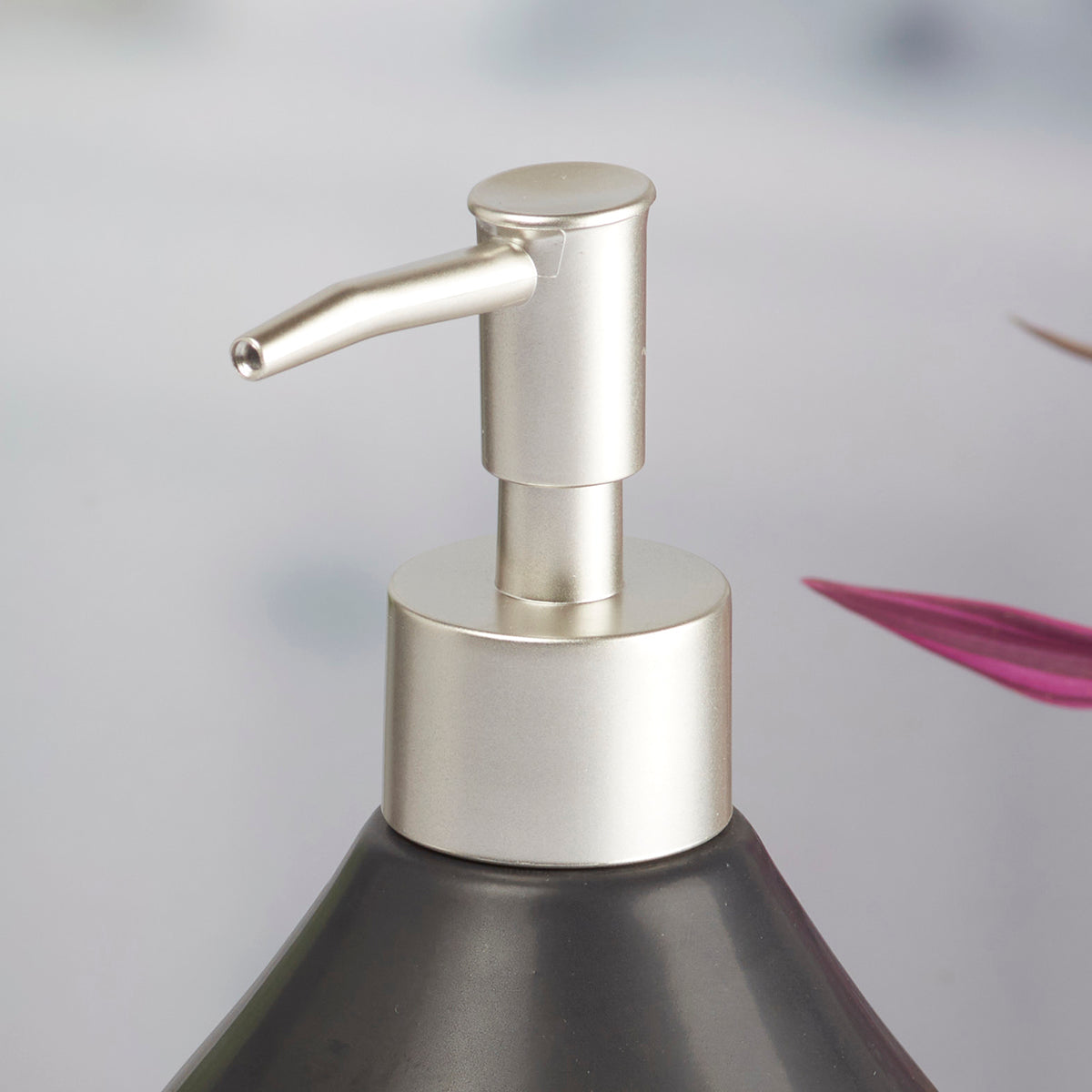 Ceramic Soap Dispenser Pump for Bathroom for Bath Gel, Lotion, Shampoo (8013)