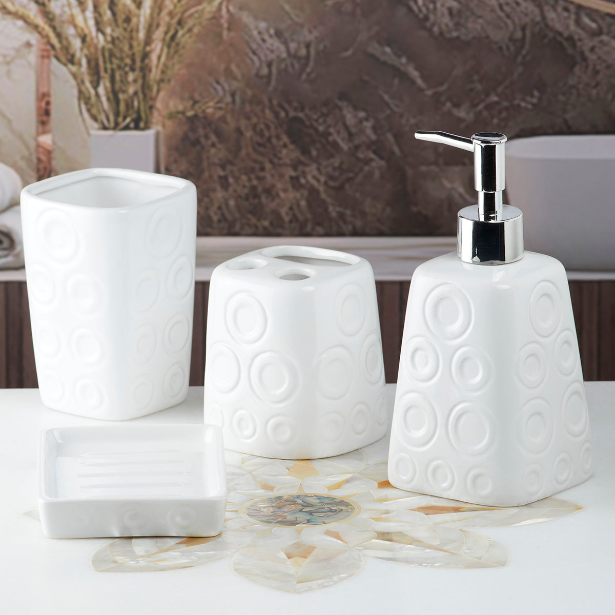 Ceramic Bathroom Accessories Set of 4 Bath Set with Soap Dispenser (8158)