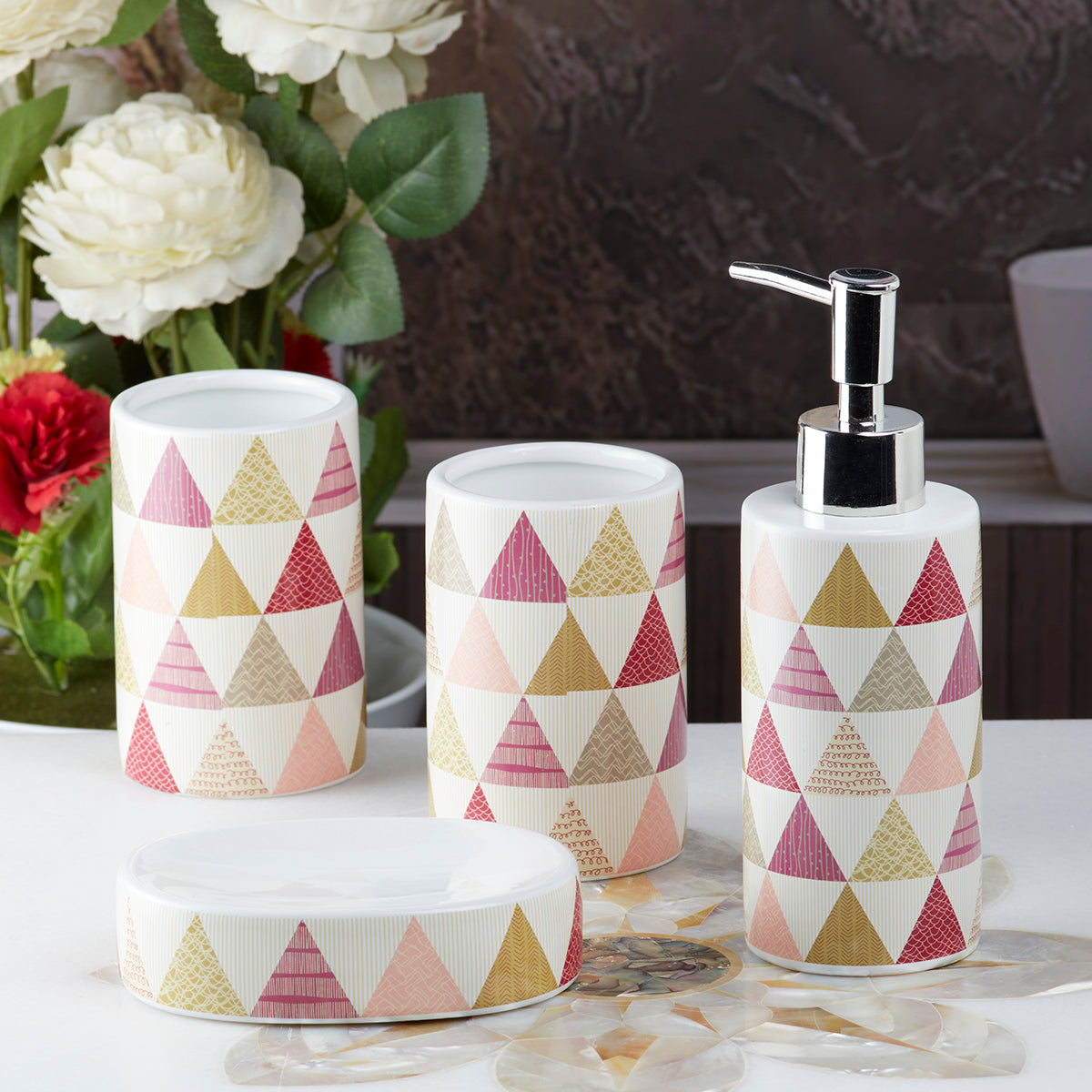 Ceramic Bathroom Accessories Set of 4 Bath Set with Soap Dispenser (8165)