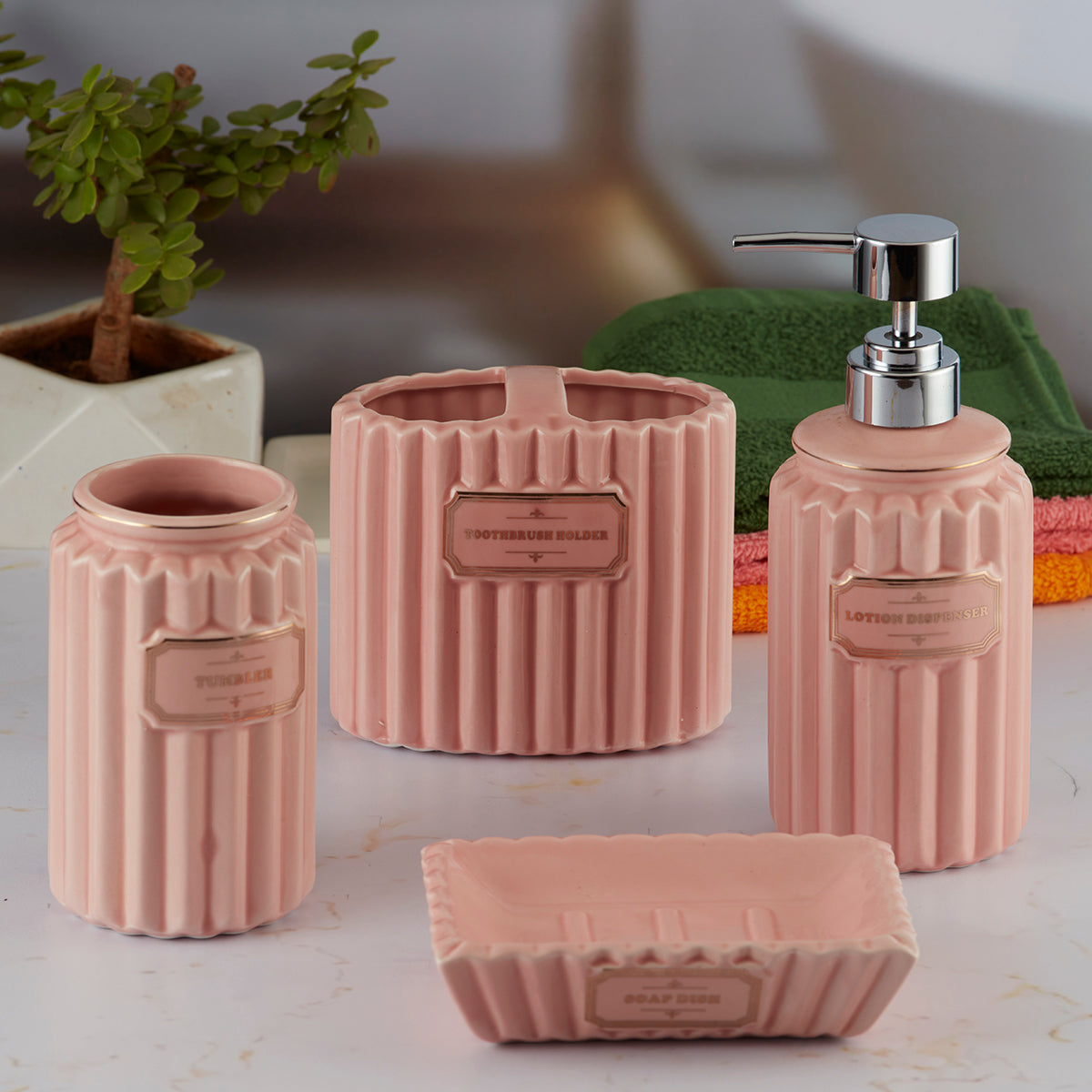 Ceramic Bathroom Accessories Set of 4 Bath Set with Soap Dispenser (8187)