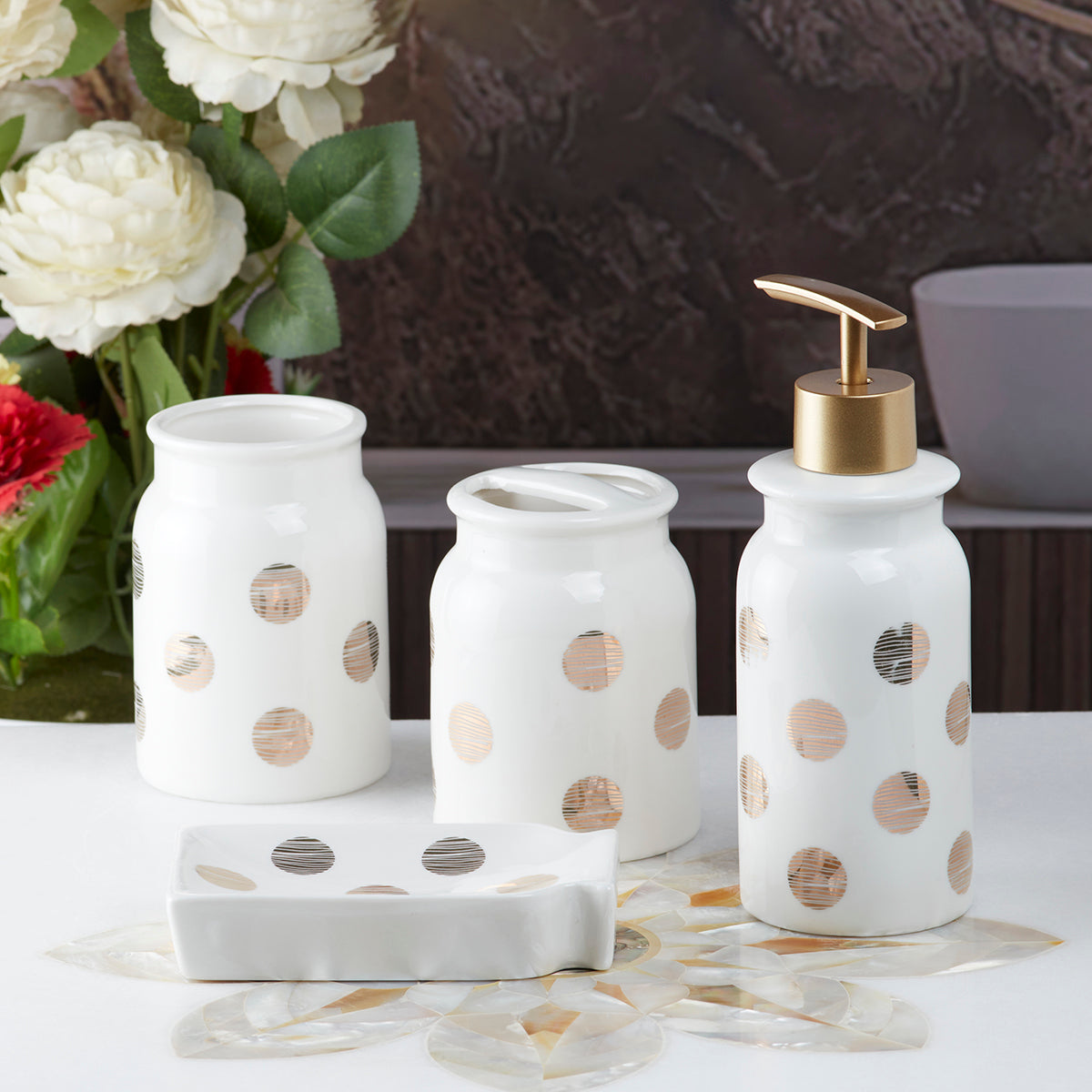 Ceramic Bathroom Accessories Set of 4 Bath Set with Soap Dispenser (8237)