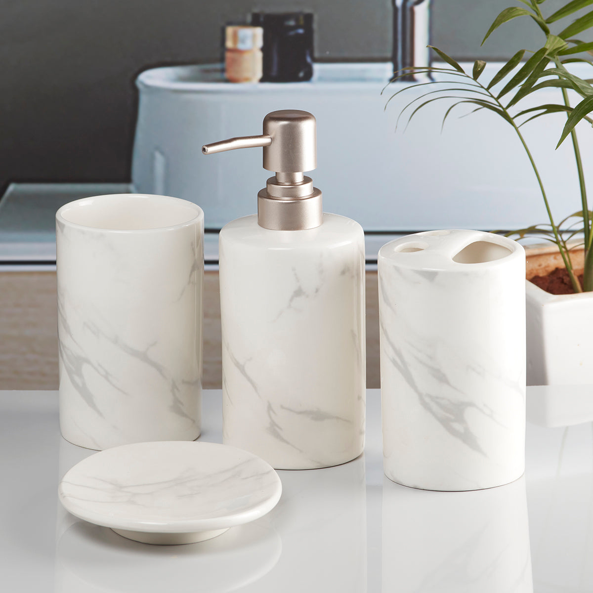 Ceramic Bathroom Accessories Set of 4 Bath Set with Soap Dispenser (8478)