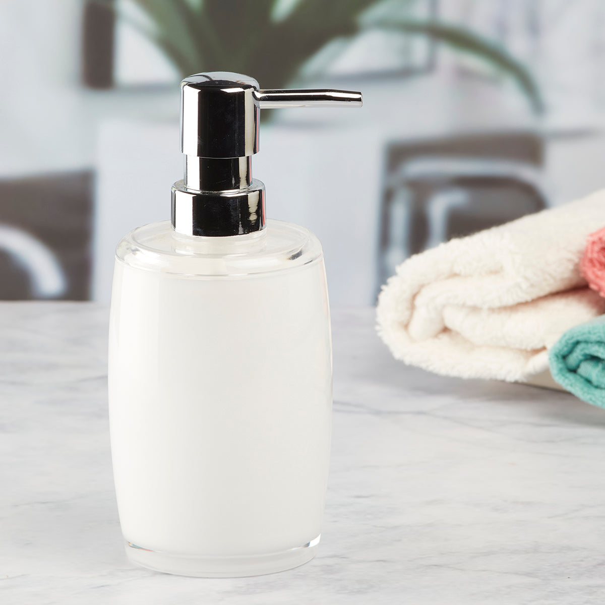 Acrylic Soap Dispenser Pump for Bathroom for Bath Gel, Lotion, Shampoo (8640)