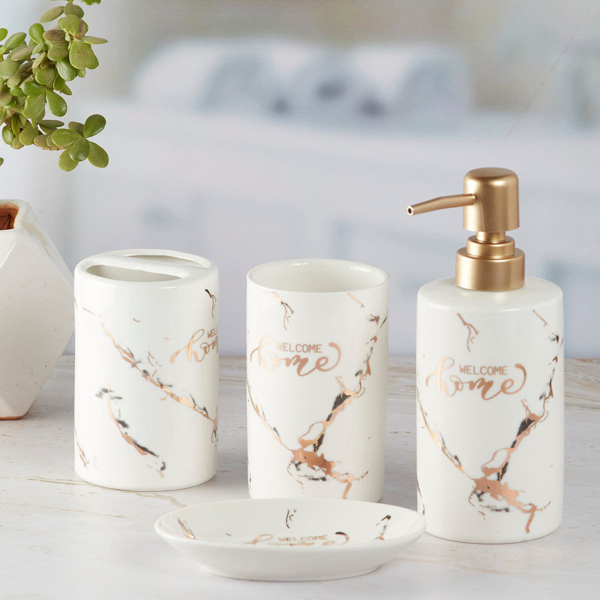 Ceramic Bathroom Accessories Set of 4 Bath Set with Soap Dispenser (9490)