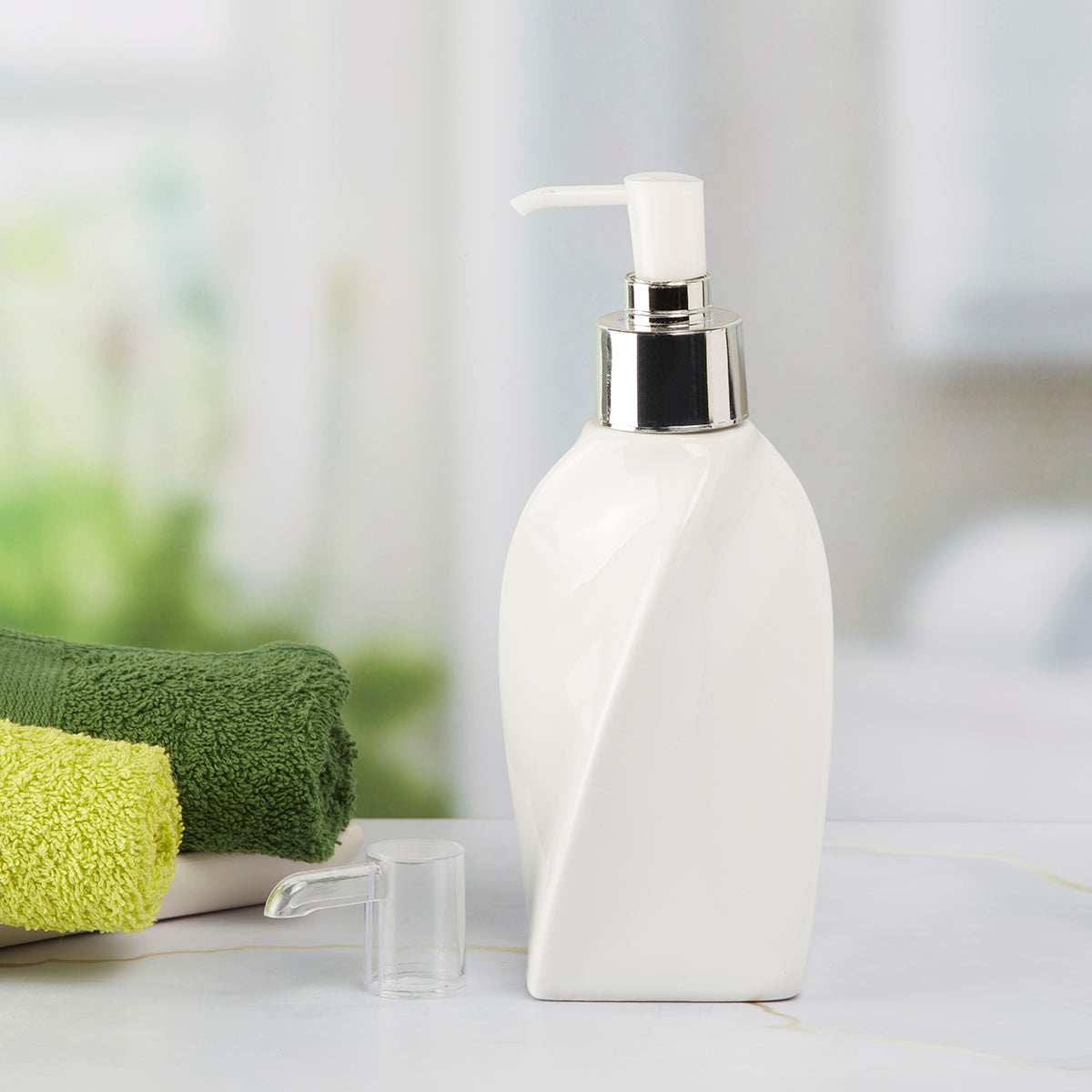 Ceramic Soap Dispenser handwash Pump for Bathroom, Set of 1, White (9659)