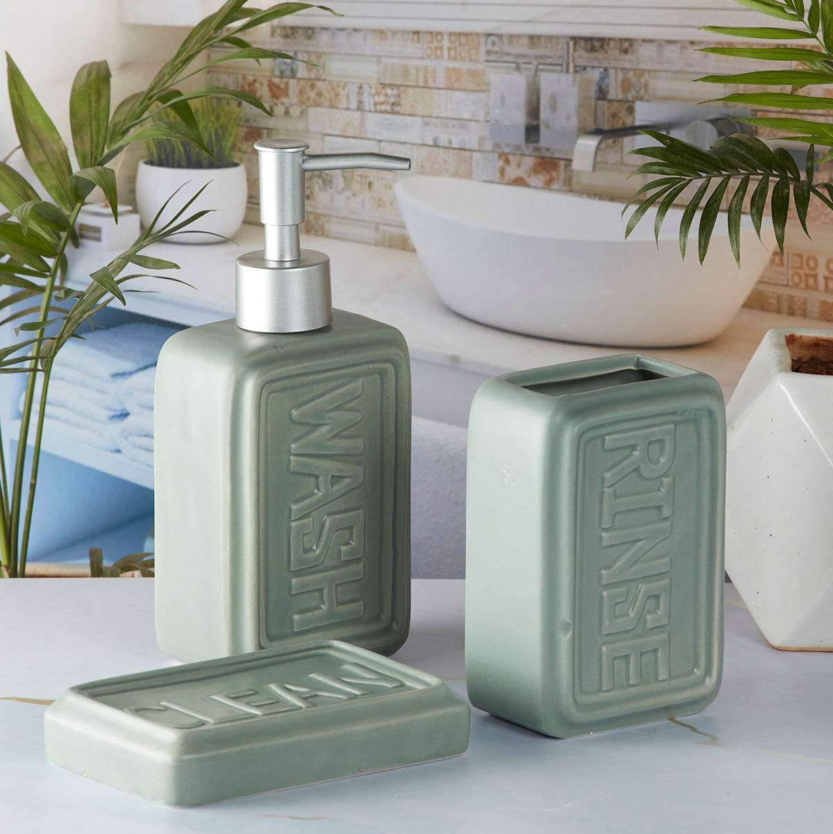 Ceramic Bathroom Accessories Set of 3 Bath Set with Soap Dispenser (9890)